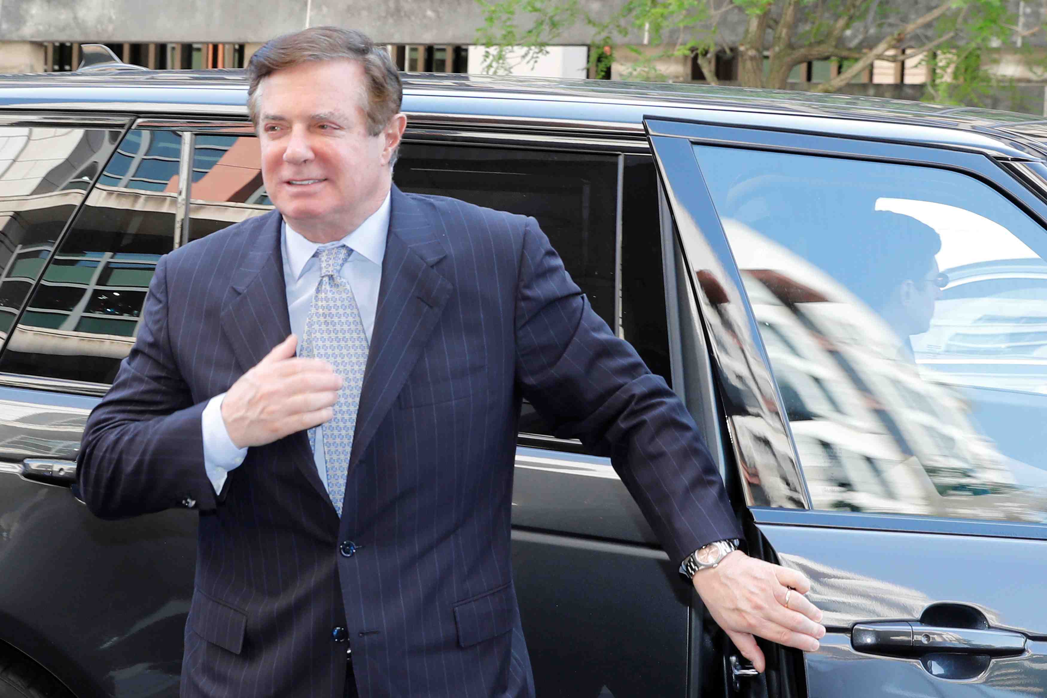 Nouvelles accusations contre manafort, ancien conseiller de trump