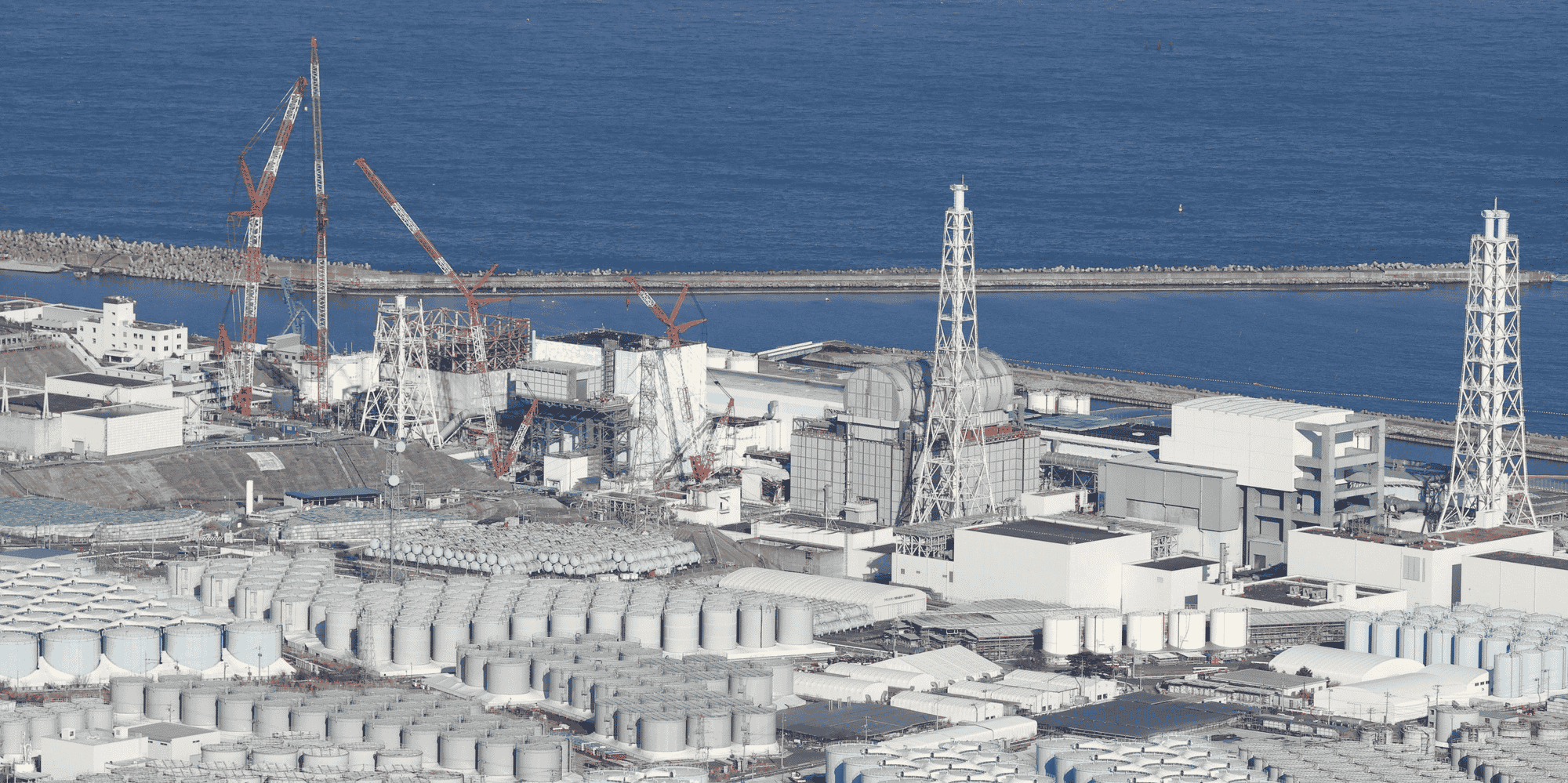 Au total, le Japon compte évacuer dans l'océan Pacifique plus de 1,3 million de m3 d'eau tritiée de Fukushima jusqu'au début des années 2050, selon le calendrier actuel.