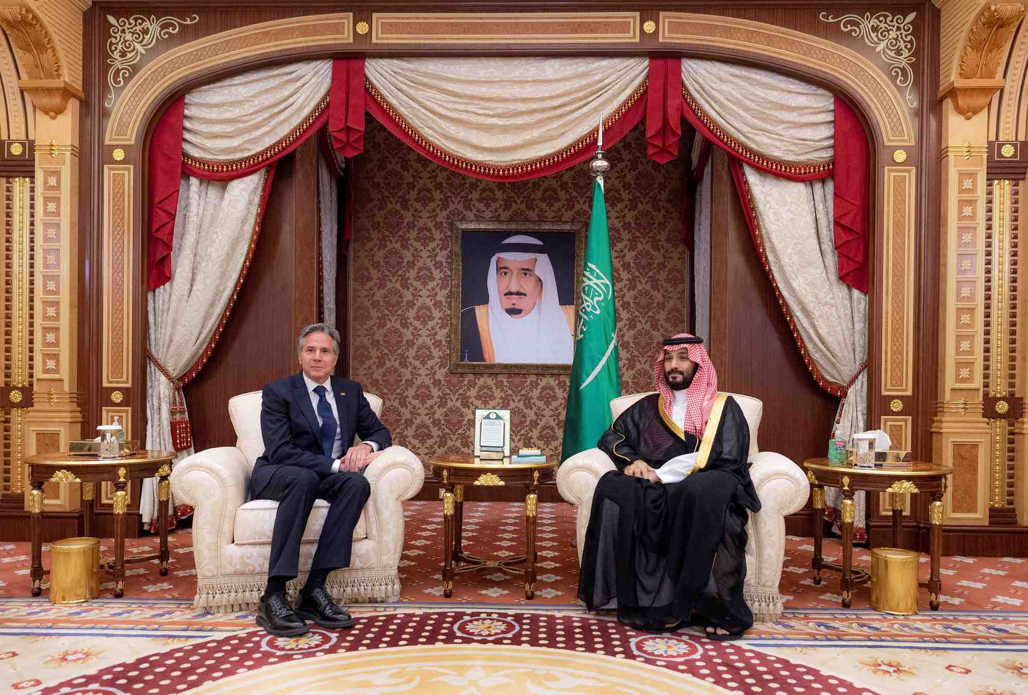 Le secretaire d'etat americain antony blinken et prince heritier saoudien mohammed bin salman a djeddah, en arabie saoudi