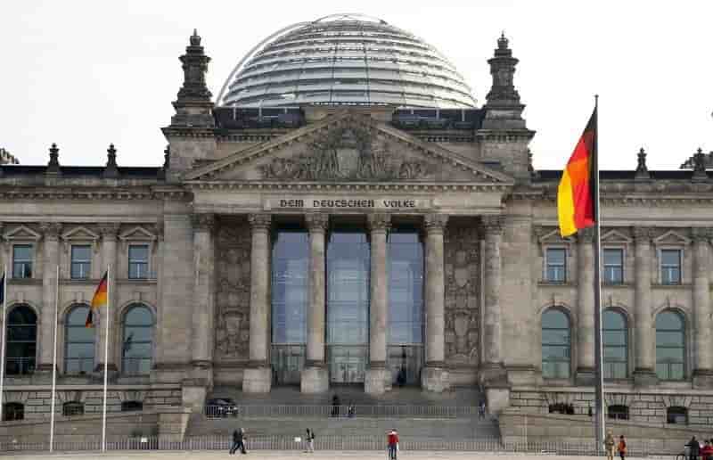 La hausse de son excédent budgétaire met Berlin sous pression
