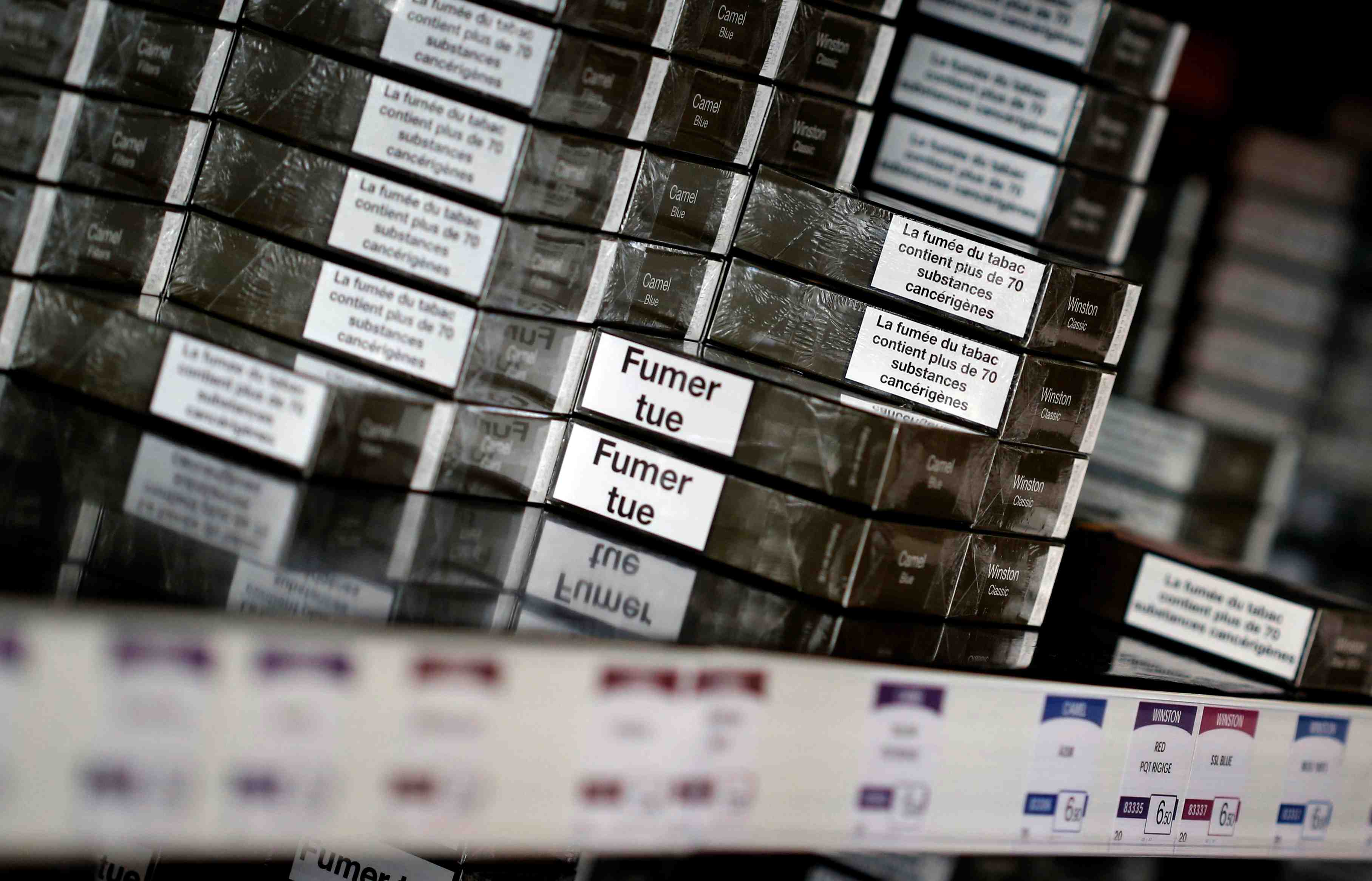 Les francais approuvent la hausse du prix du tabac, selon un sondage