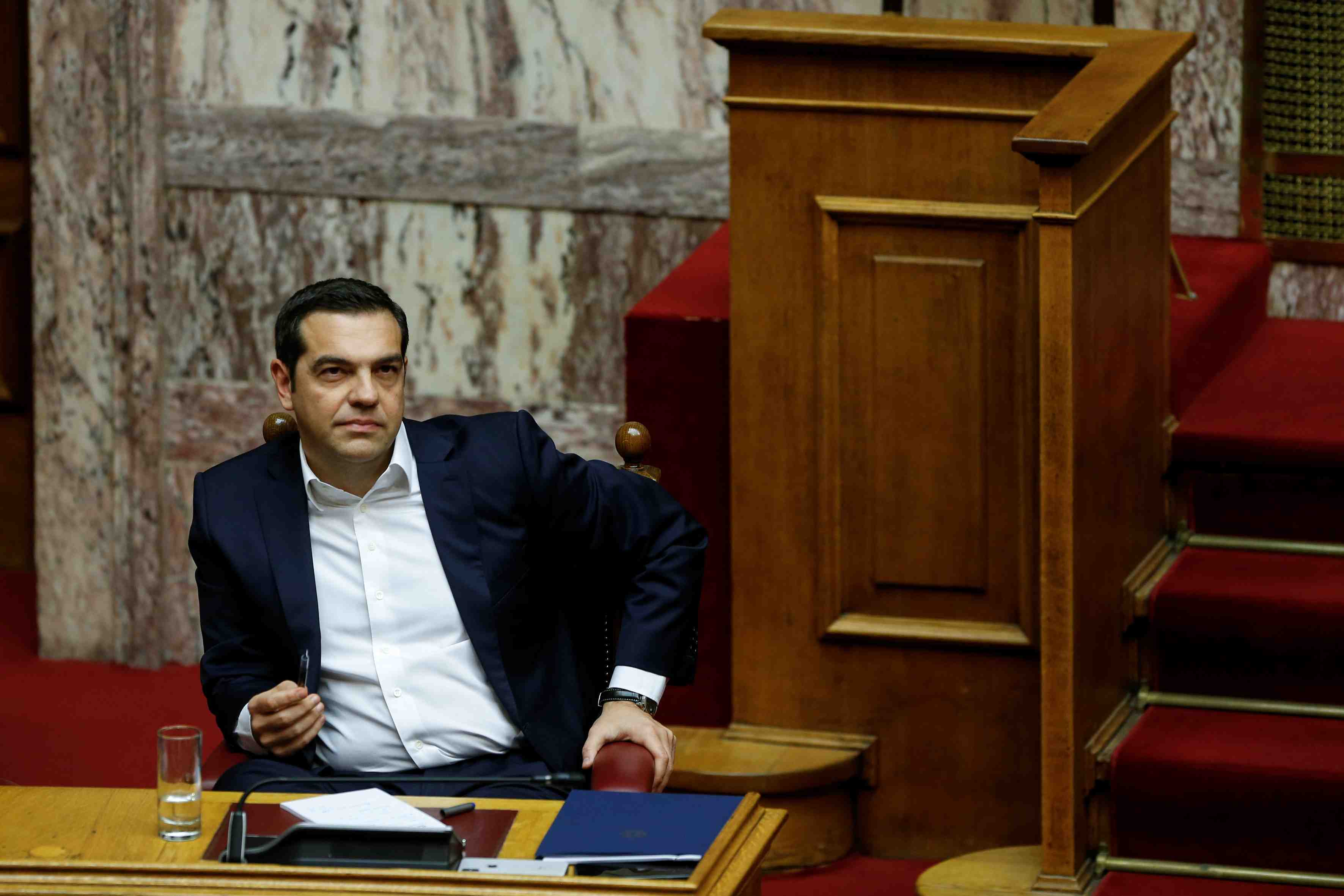 Toujours l'incertitude sur la survie de la coalition en grece