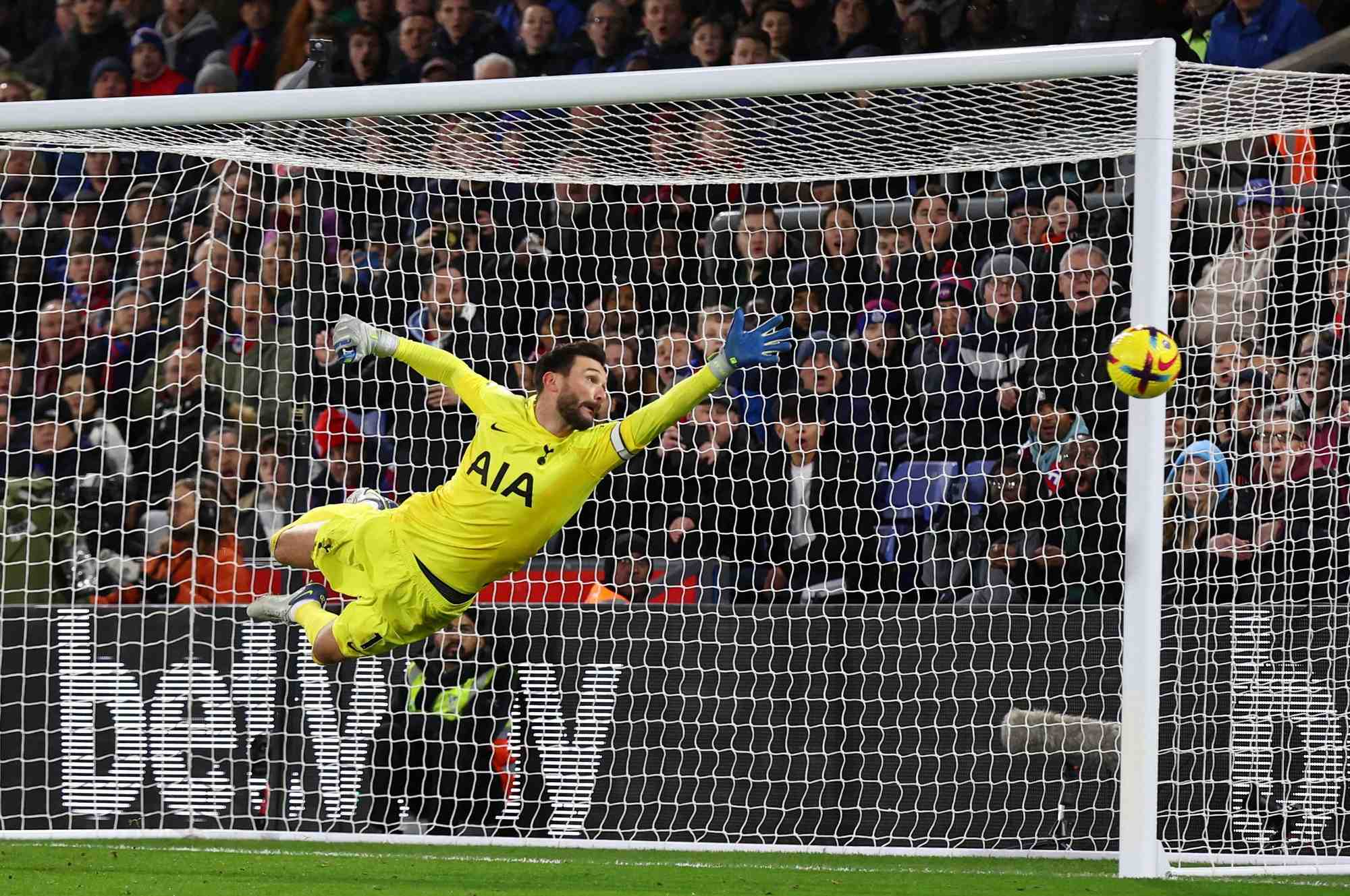 Hugo lloris lors du match entre crystal palace et tottenham hotspur a selhurst park, londres