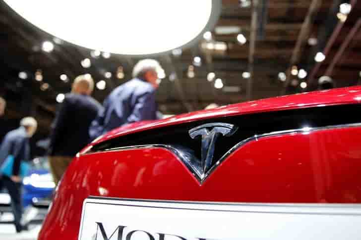 Tesla a suivre a wall street