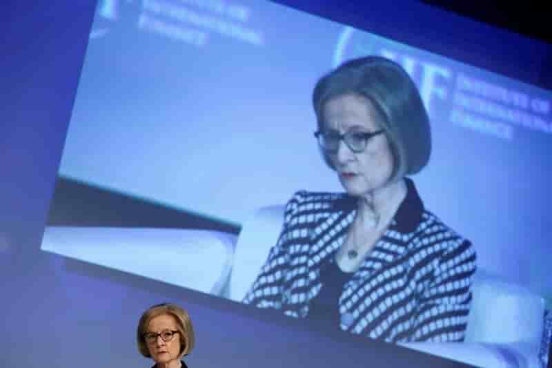 Pour nouy, rome a fait trop peu pour reduire le poids des creances douteuses qui pesent sur les bilans des banques
