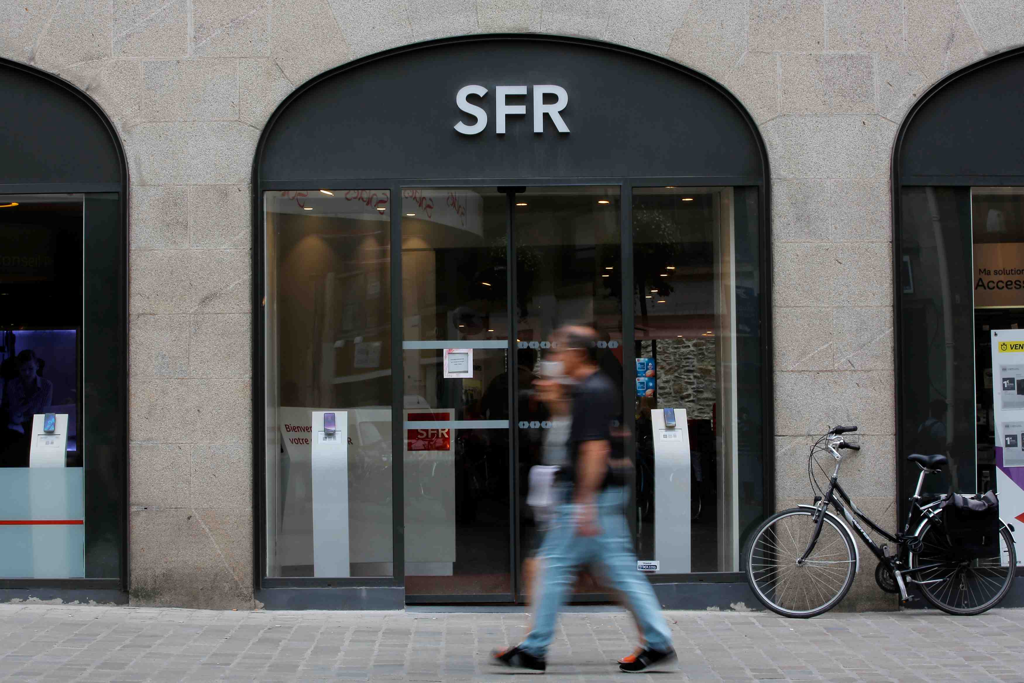 Sfr cherche a mettre en chomage partiel jusqu'a 60% de ses effectifs