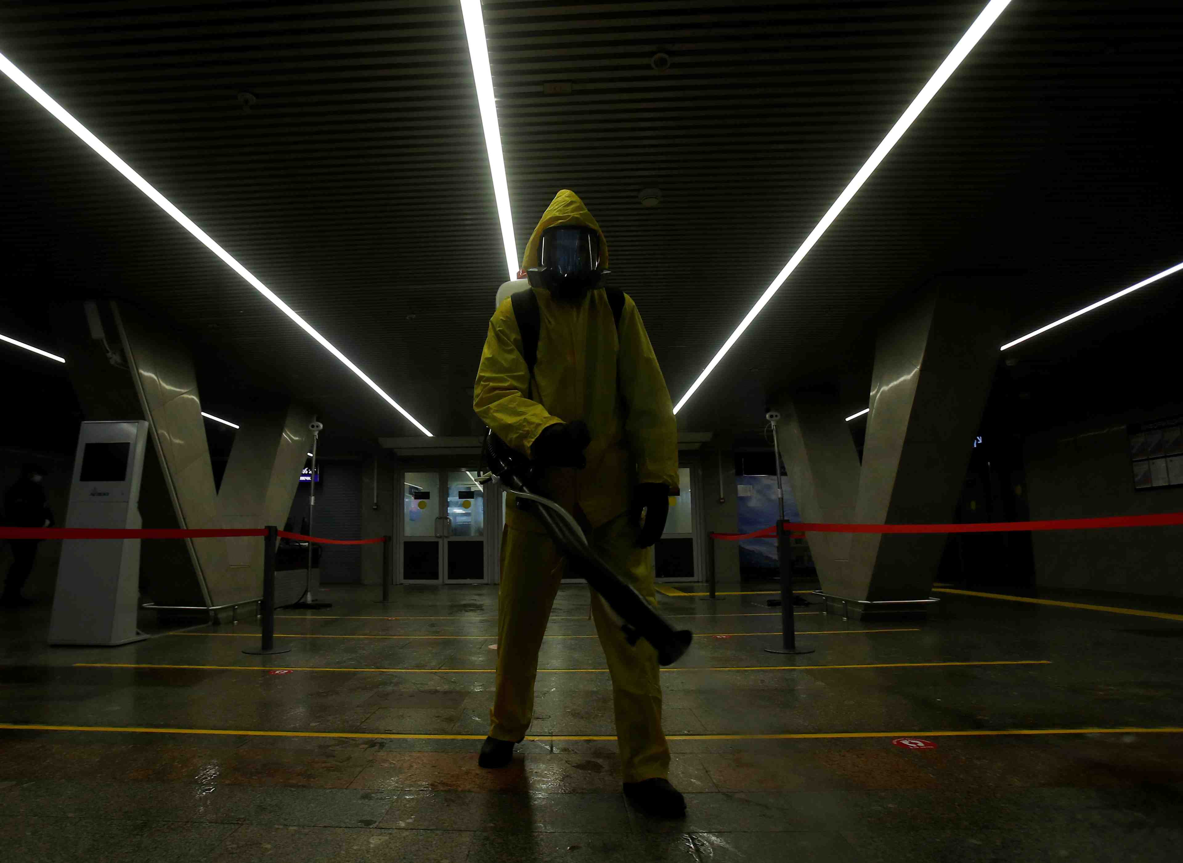 Coronavirus: pres de 3.000 morts et plus de 300.000 contaminations en russie