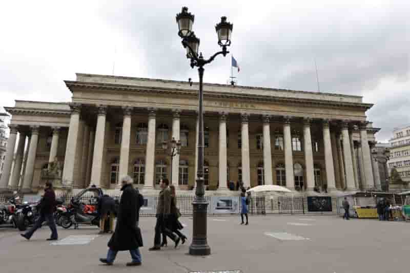Ouverture timide des bourses europeennes