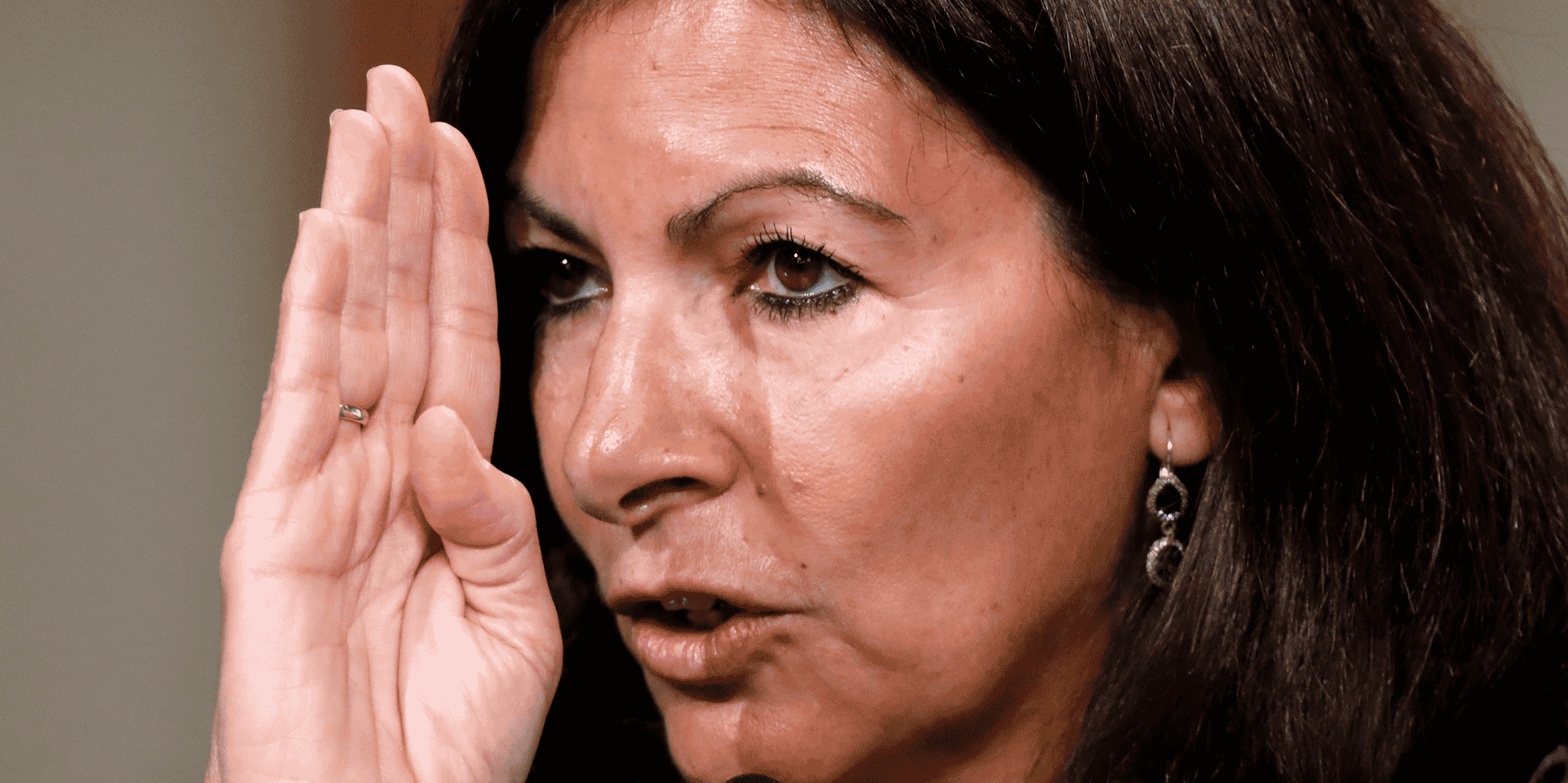 En matière de solidarité, la candidate veut "une ville où l'on prend soin les uns des autres".