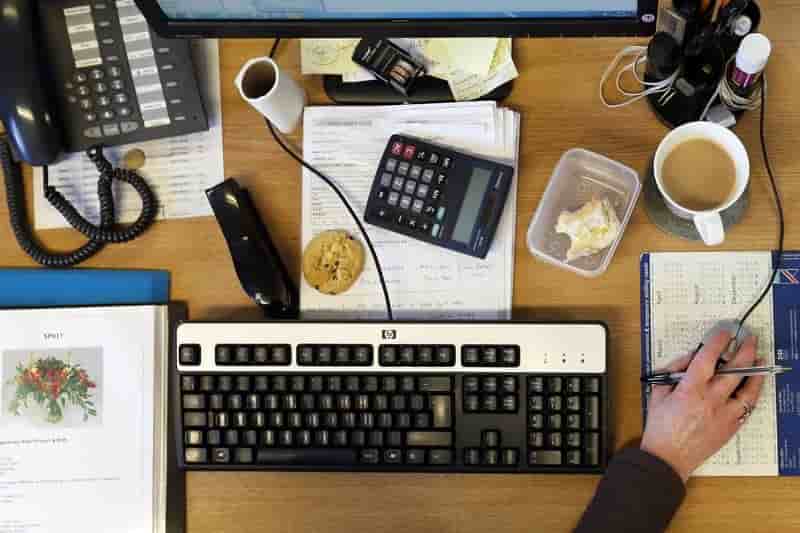 Les creations d'emploi continuent d'augmenter dans le prive