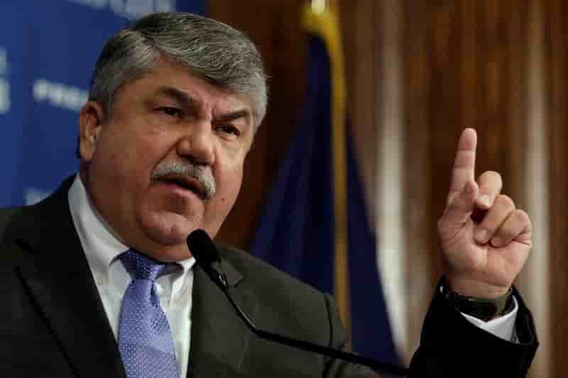Le syndicat afl-cio accuse trump de "tolerer le sectarisme"
