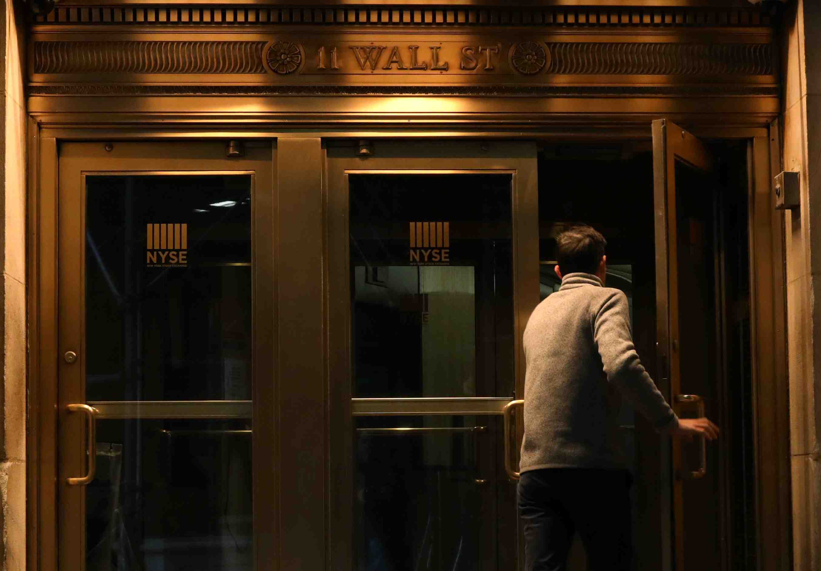 Wall street ouvre en baisse