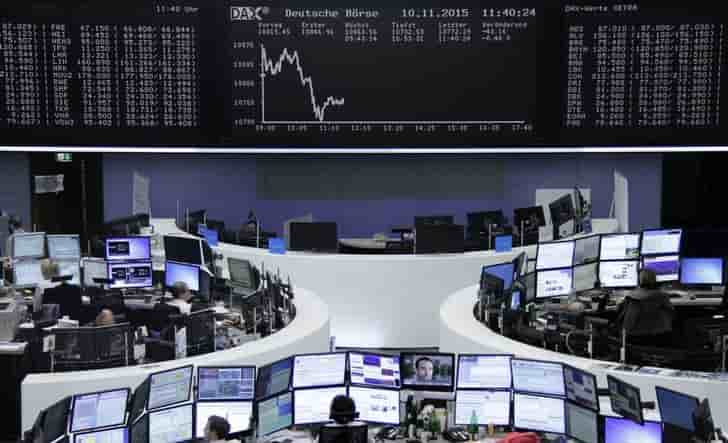 Recul des bourses europeennes a la mi-seance