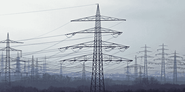 électricité lignes transport