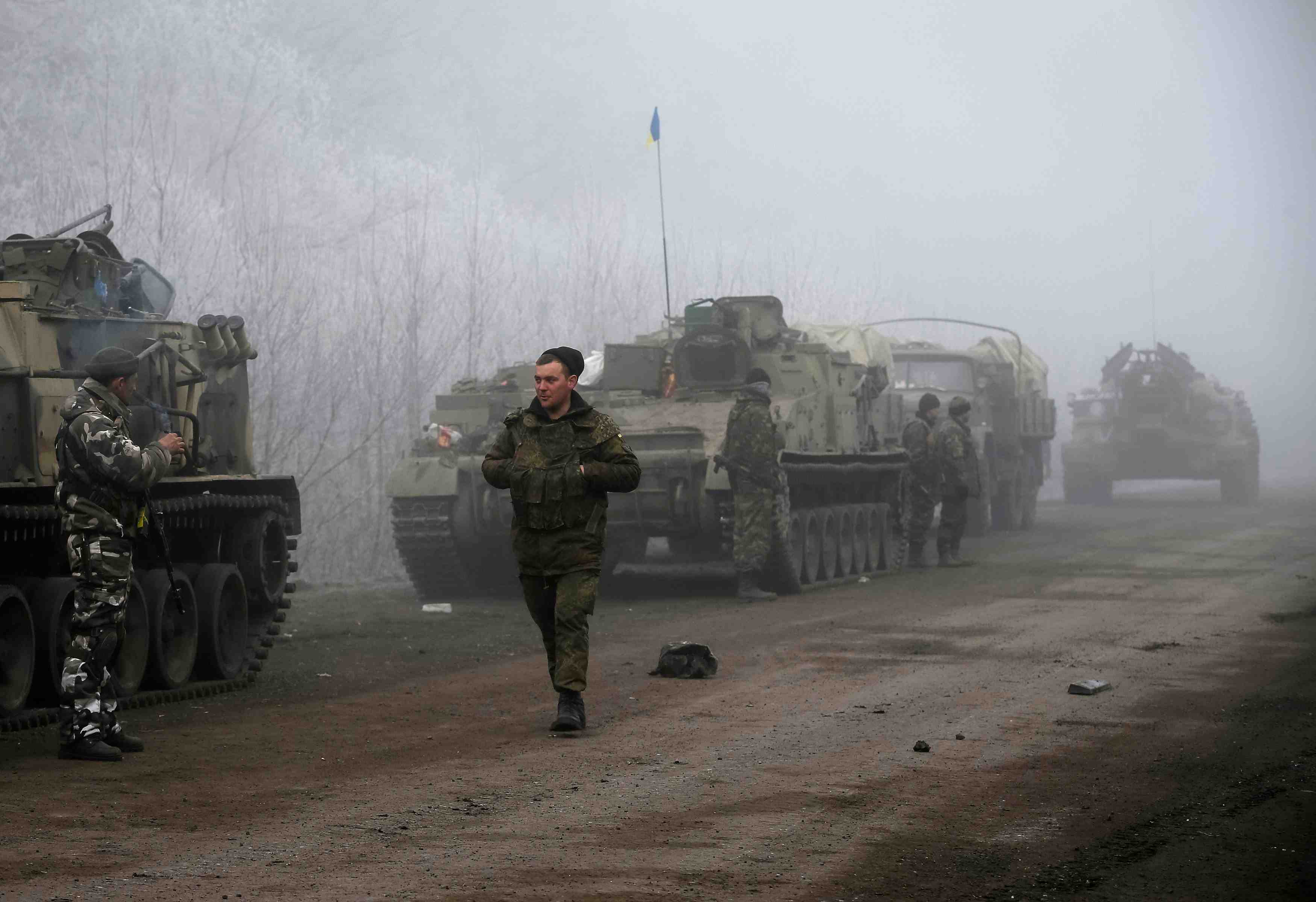 Malgre le cessez-le-feu, les bombardements se poursuivent sur debaltseve