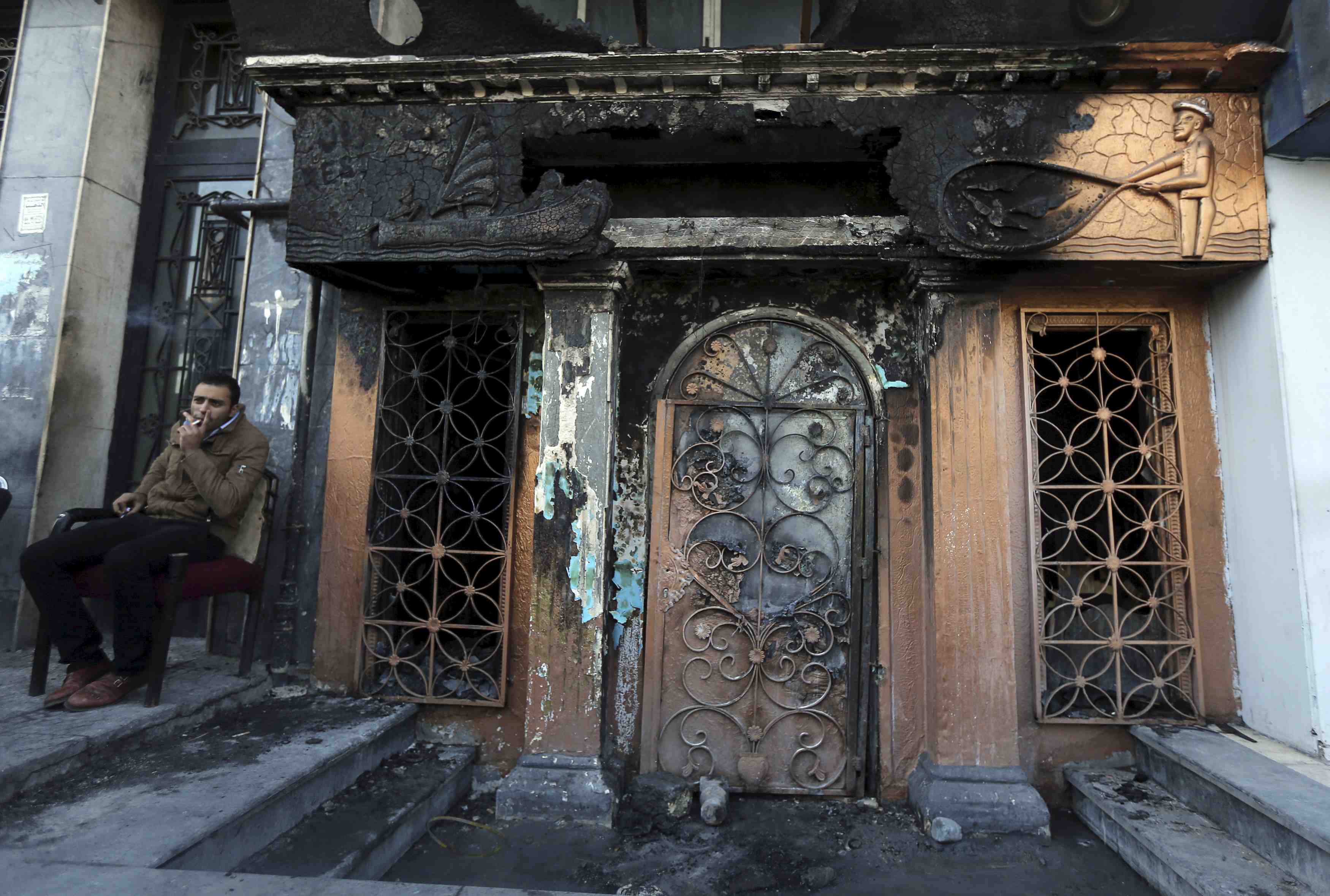 Attaque contre un restaurant au caire