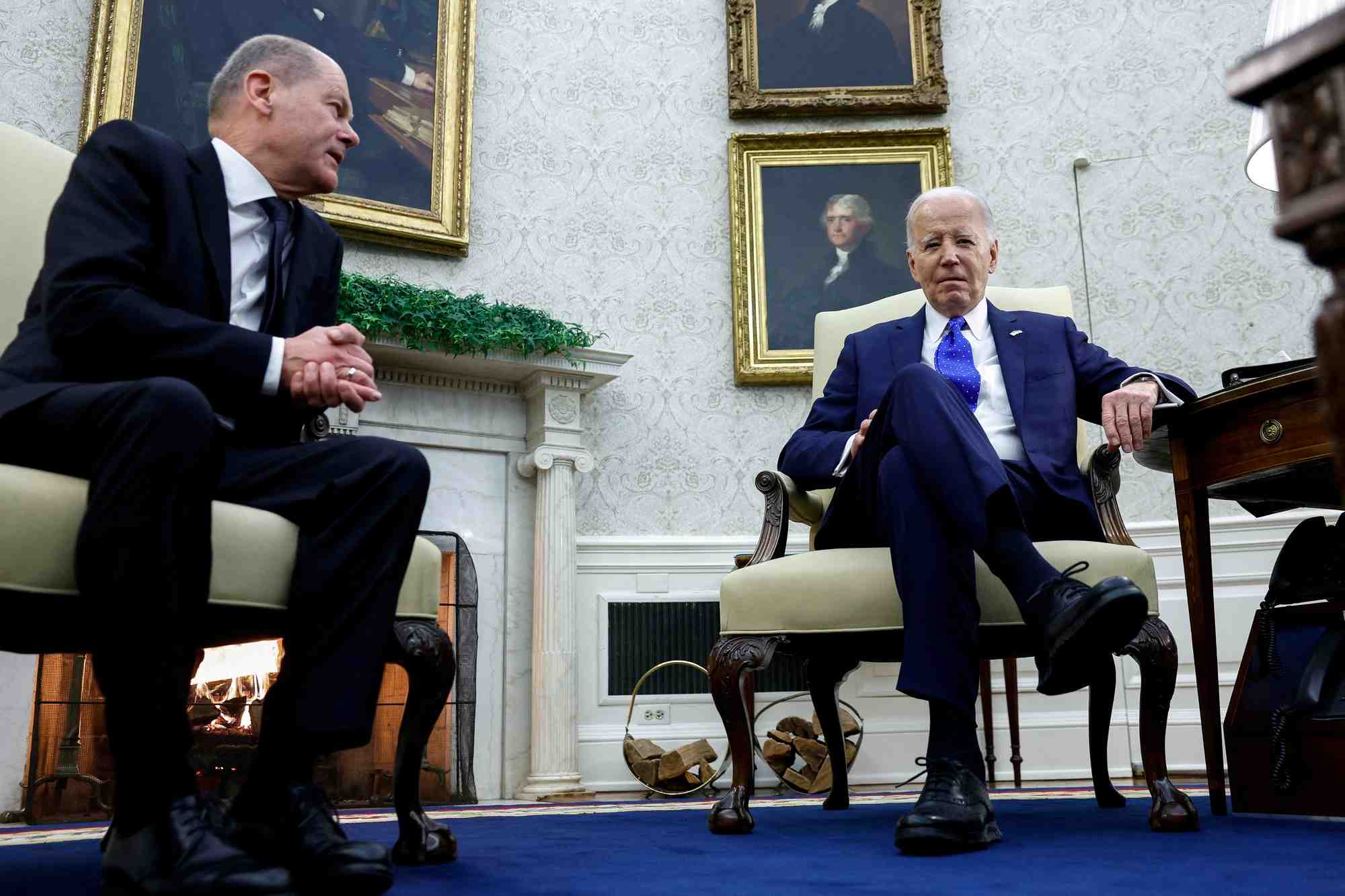 Le president americain joe biden rencontre le chancelier allemand olaf scholz a la maison blanche a washington