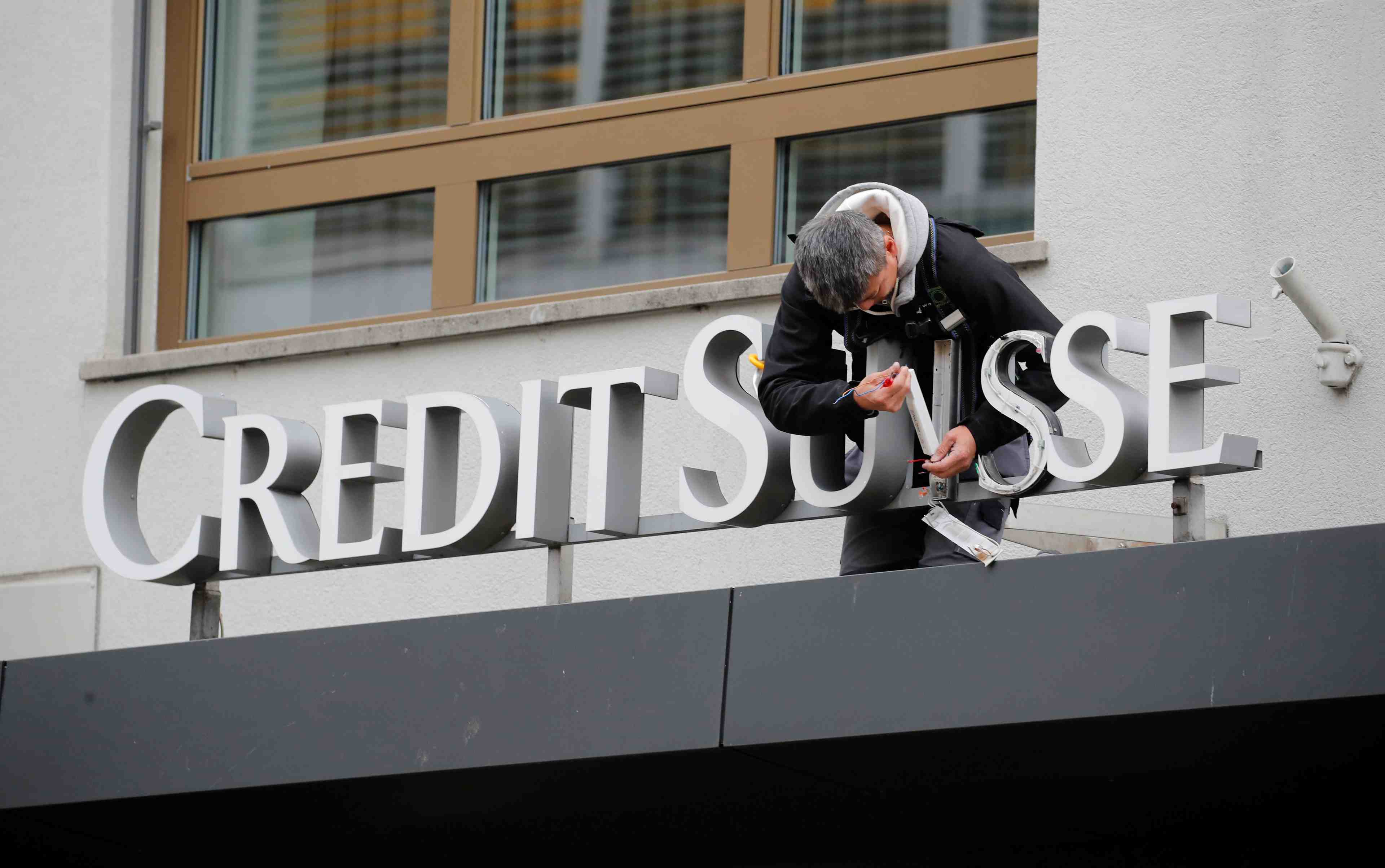 Credit suisse: rachat d'actions, dividende en hausse prevus en 2019