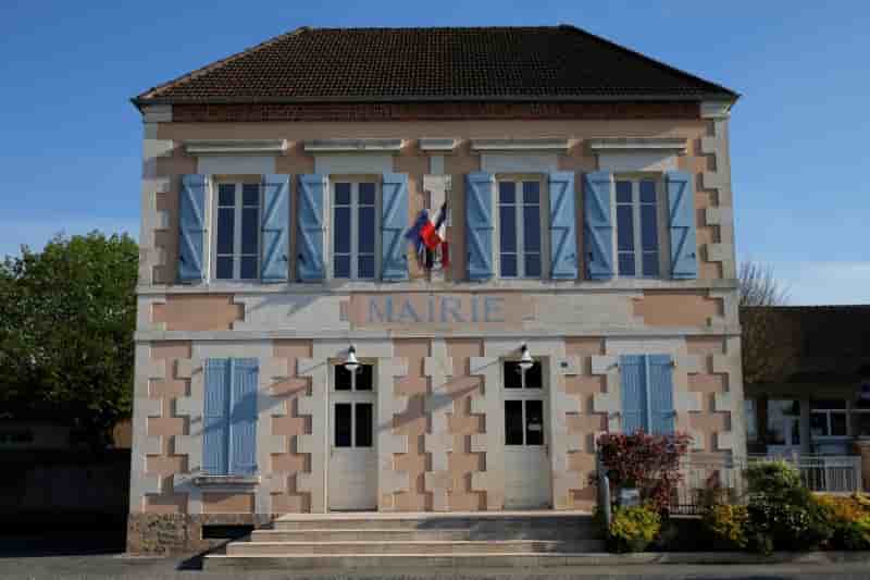 Les executifs locaux rompent le dialogue avec l'etat