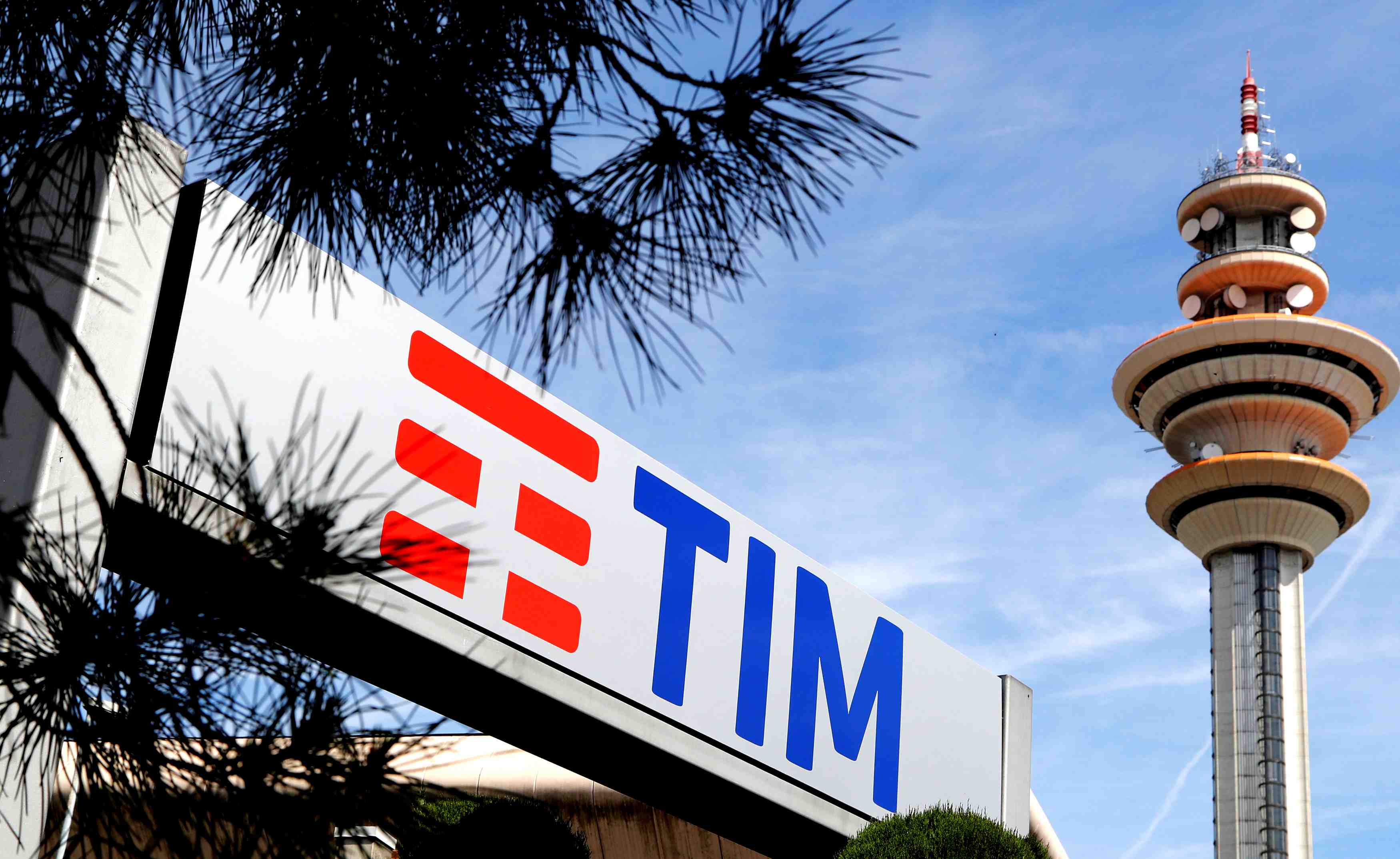 Ardian proche d'un accord avec telecom italia pour une part d'inwit