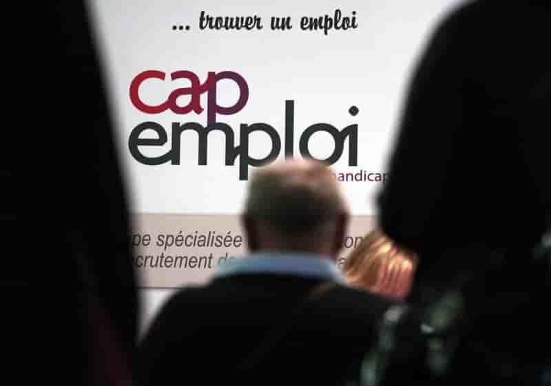 Les francais divises sur la degressivite des allocations chomage