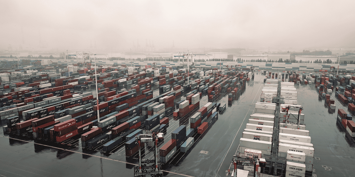Commerce export import port containers conteneurs logistique