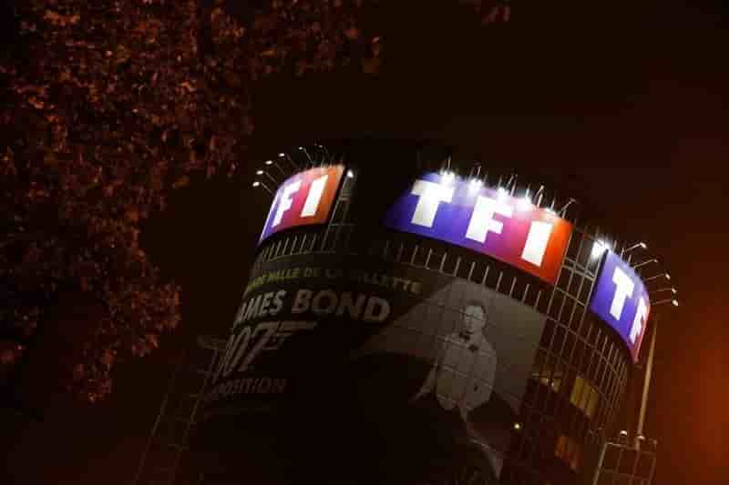 Fort recul de tf1 a mi-seance en bourse de paris