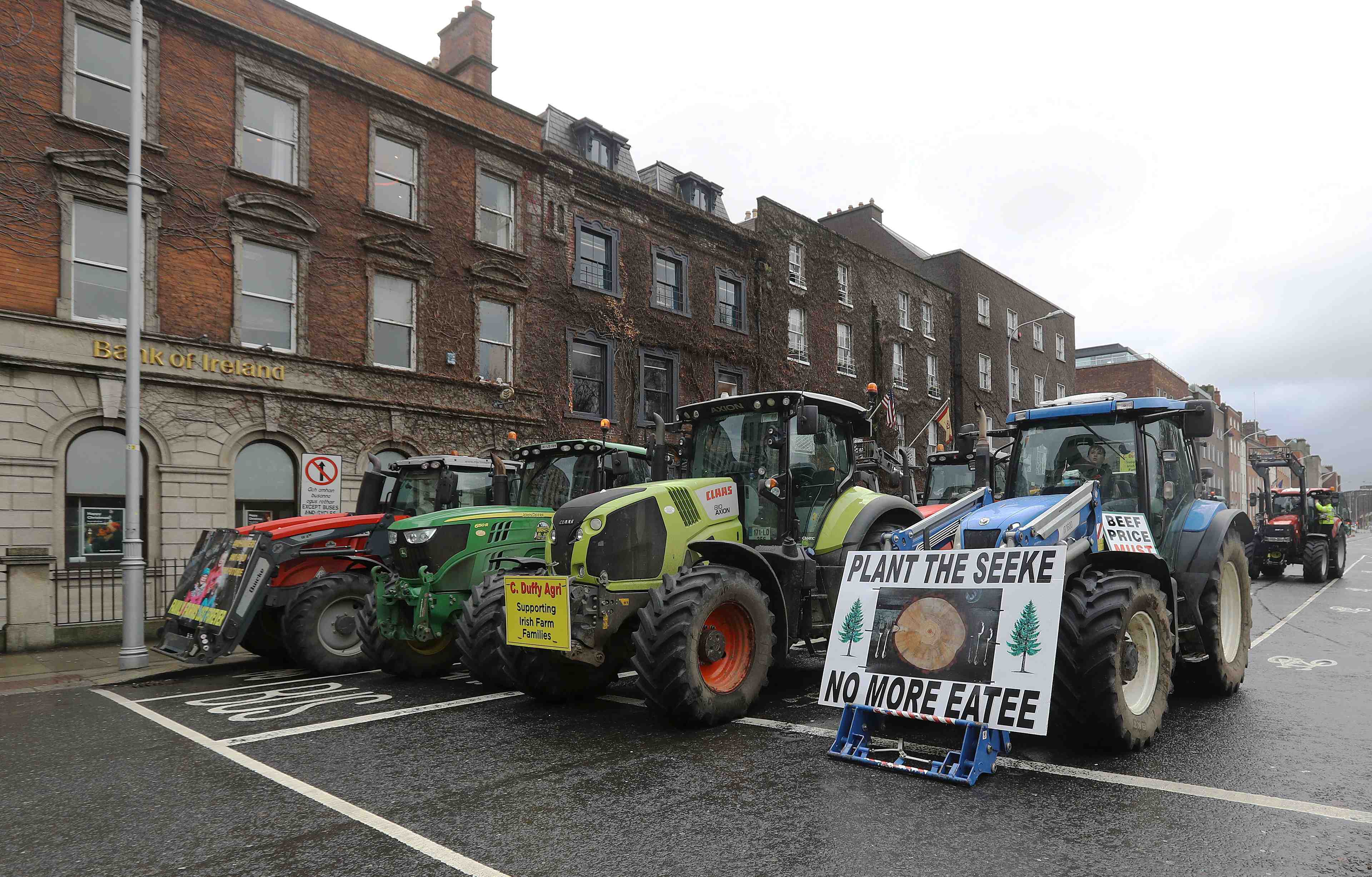 Des agriculteurs paralysent en partie le centre de dublin