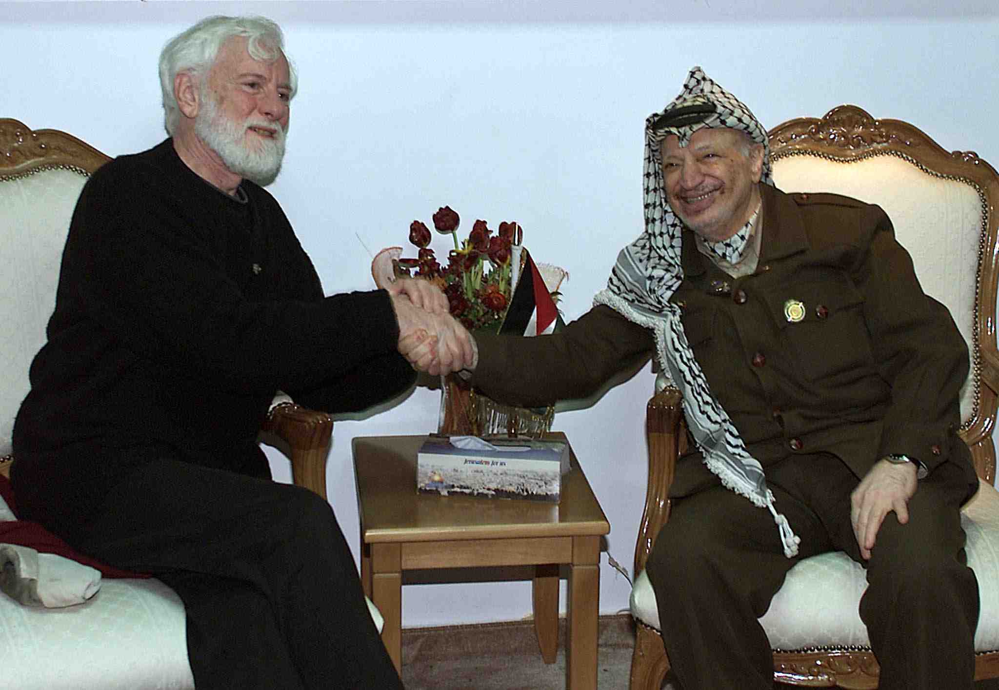 Deces du pacifiste israelien uri avnery