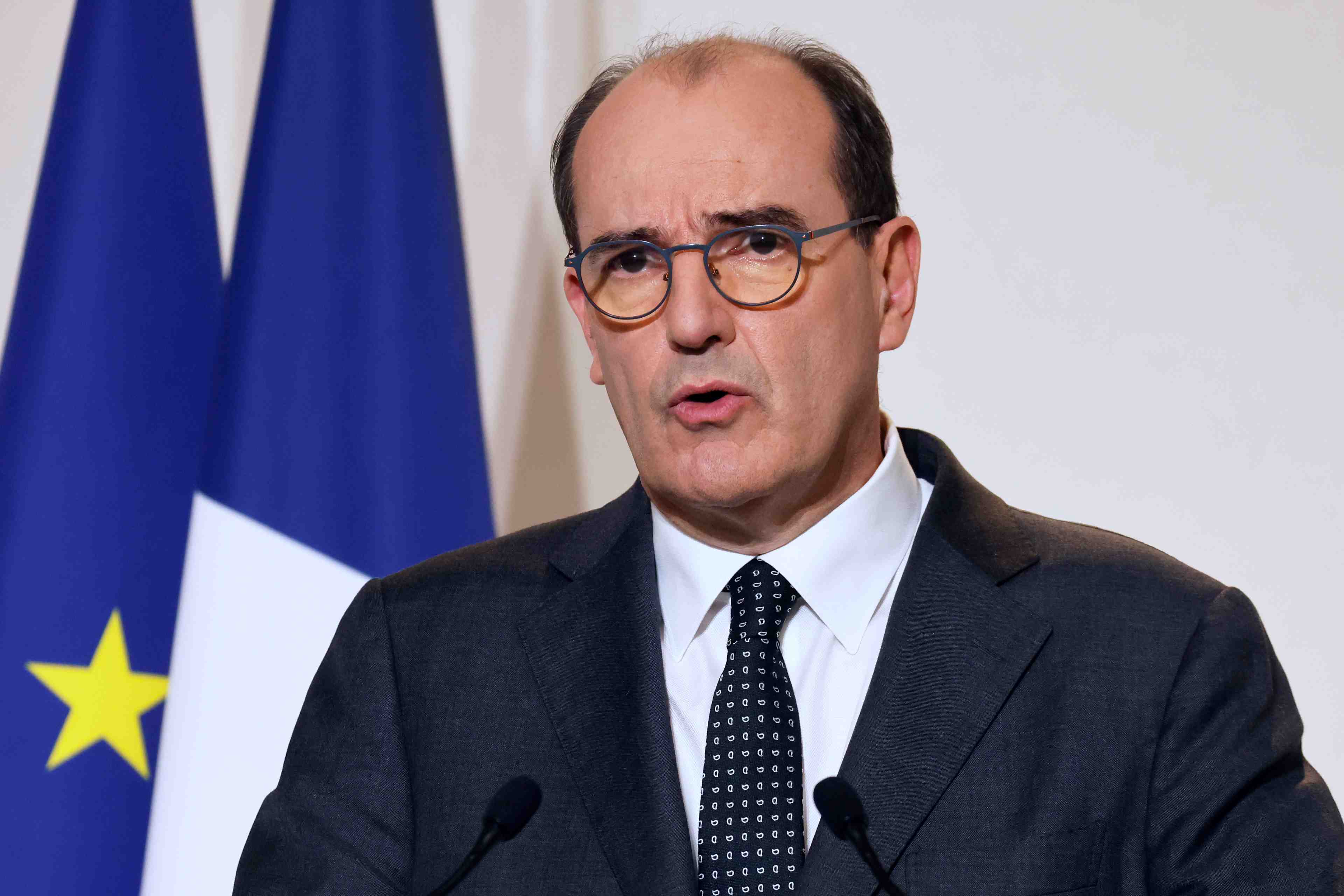 "vraisemblablement pas" de coup de pouce au smic, dit castex
