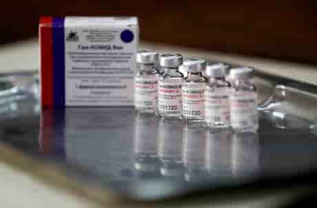 Une representante de l'ema appelle a la prudence avec le vaccin spoutnik v