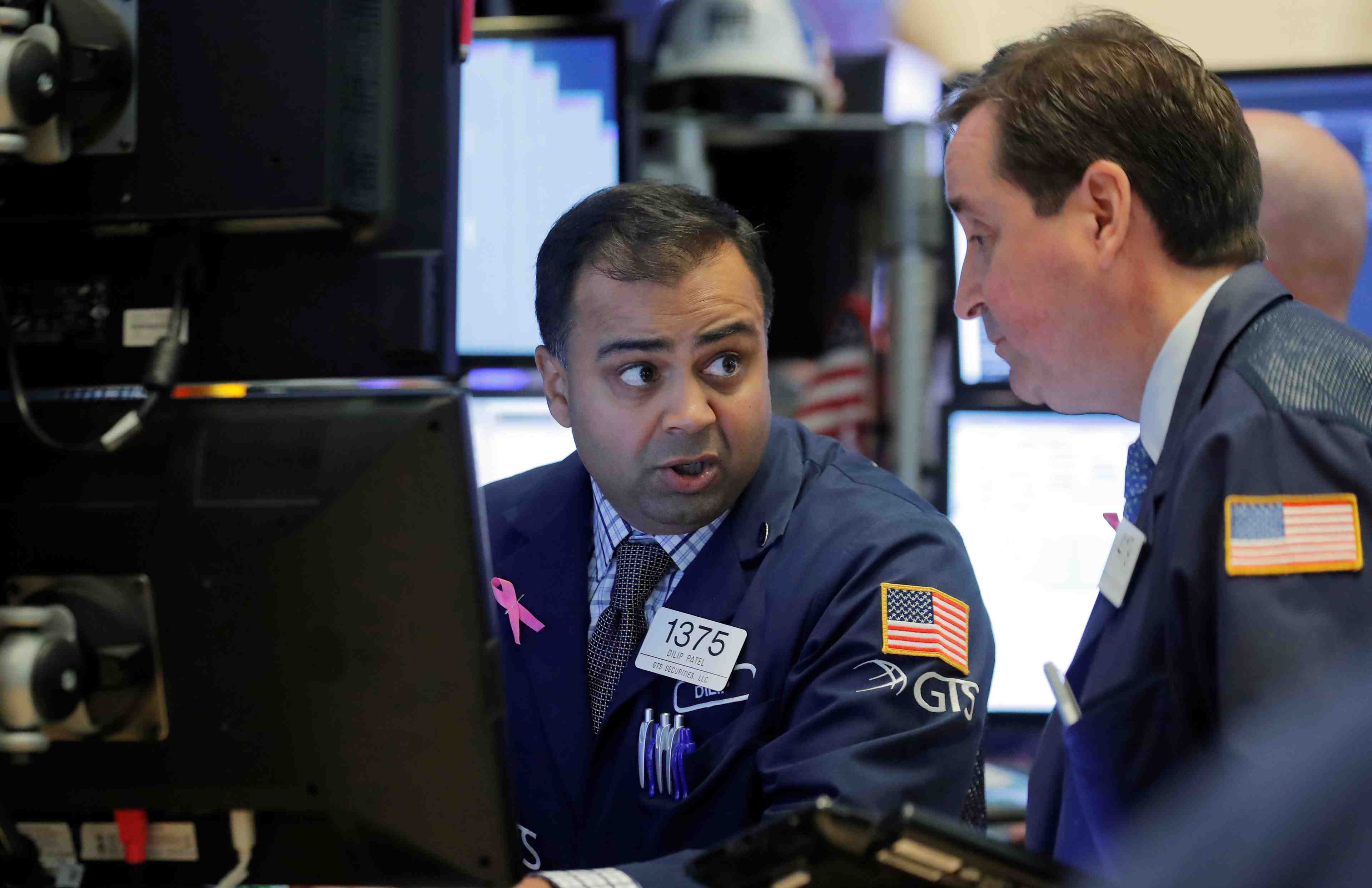 Wall street ouvre en ordre disperse