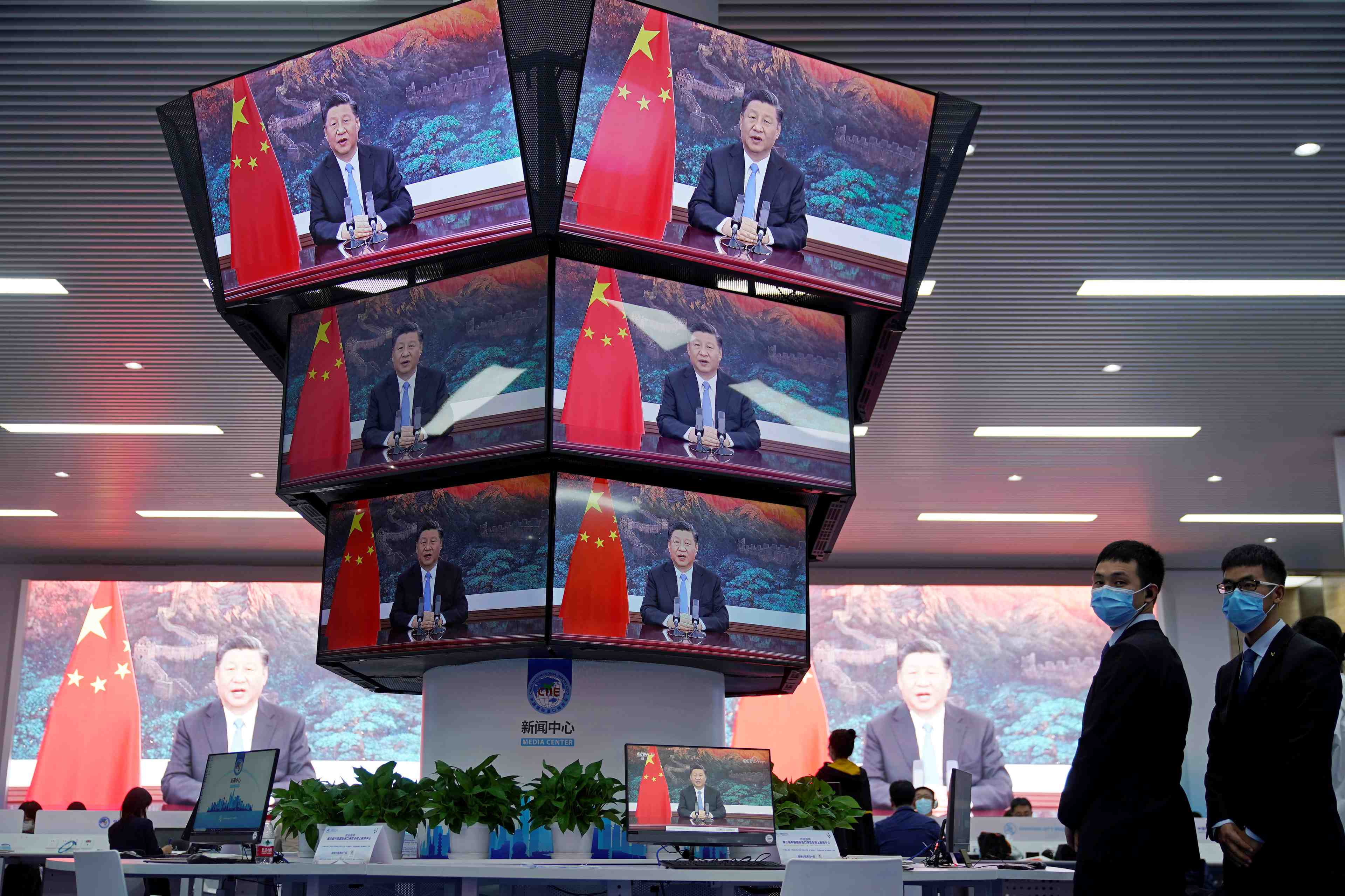 Xi jinping s'engage a importer davantage, la chine en passe de devenir un "marche mondial"
