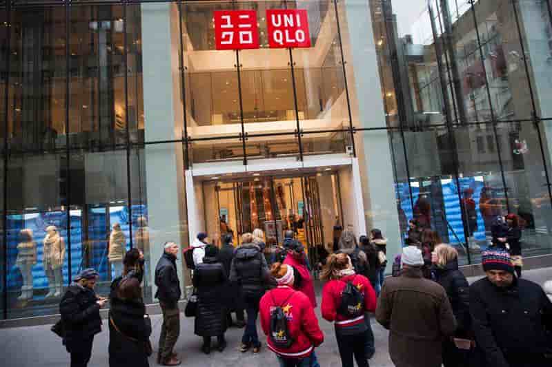 Fast Retailing annonce une cotation à Hong Kong