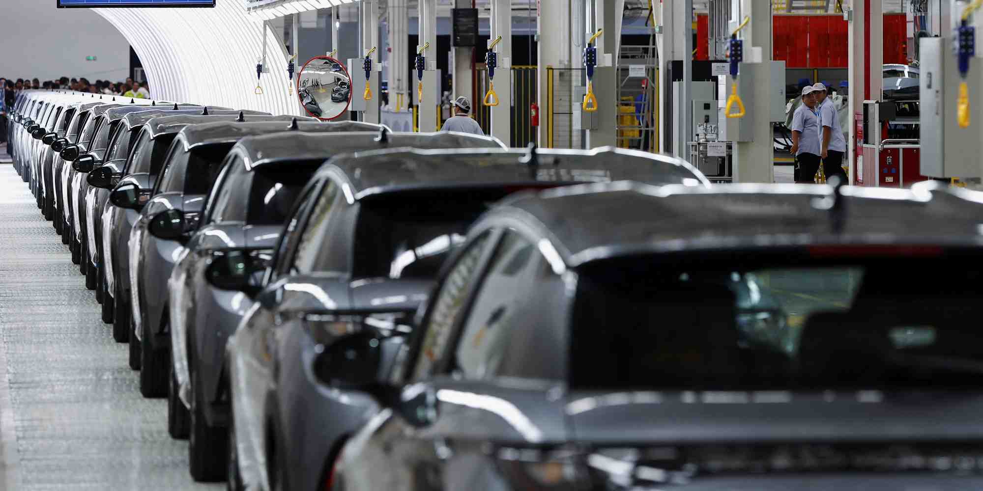 Les valeurs du secteur automobile ont fortement reculé ce lundi à l'ouverture des Bourses européennes (photo d'illustration).