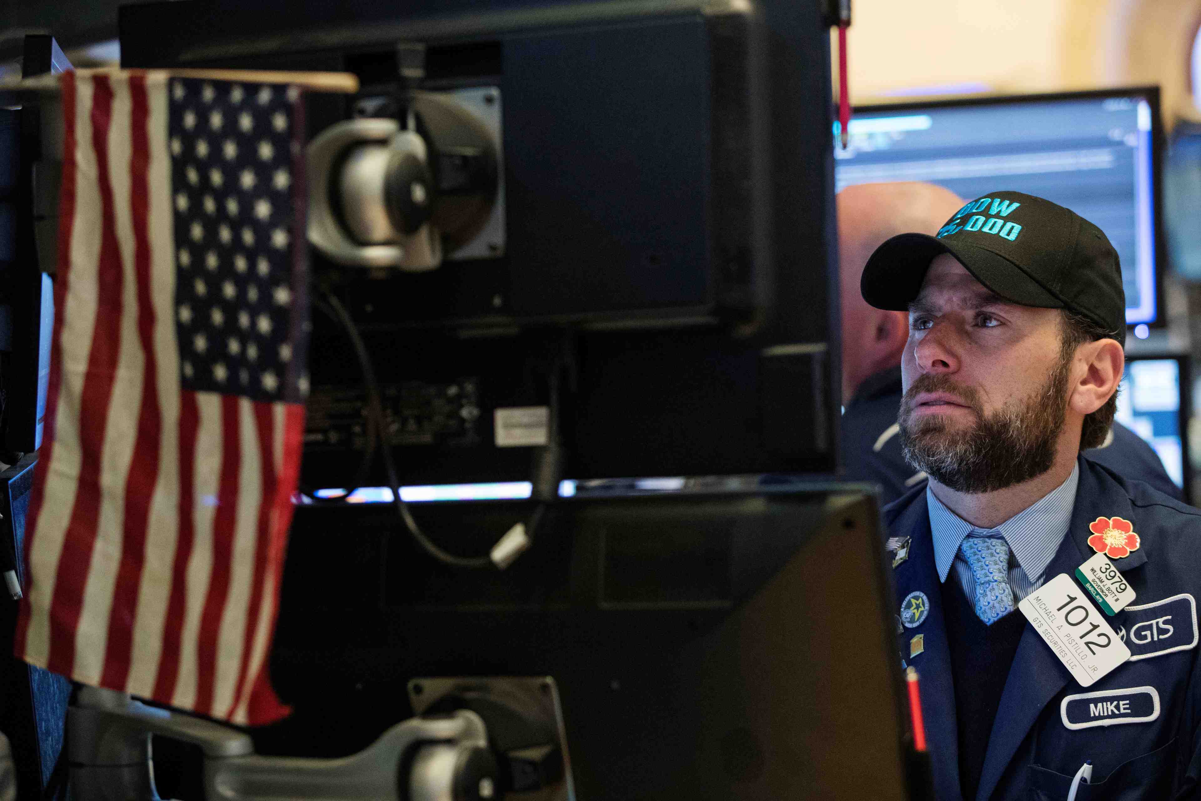 Wall street evolue sur une note hesitante