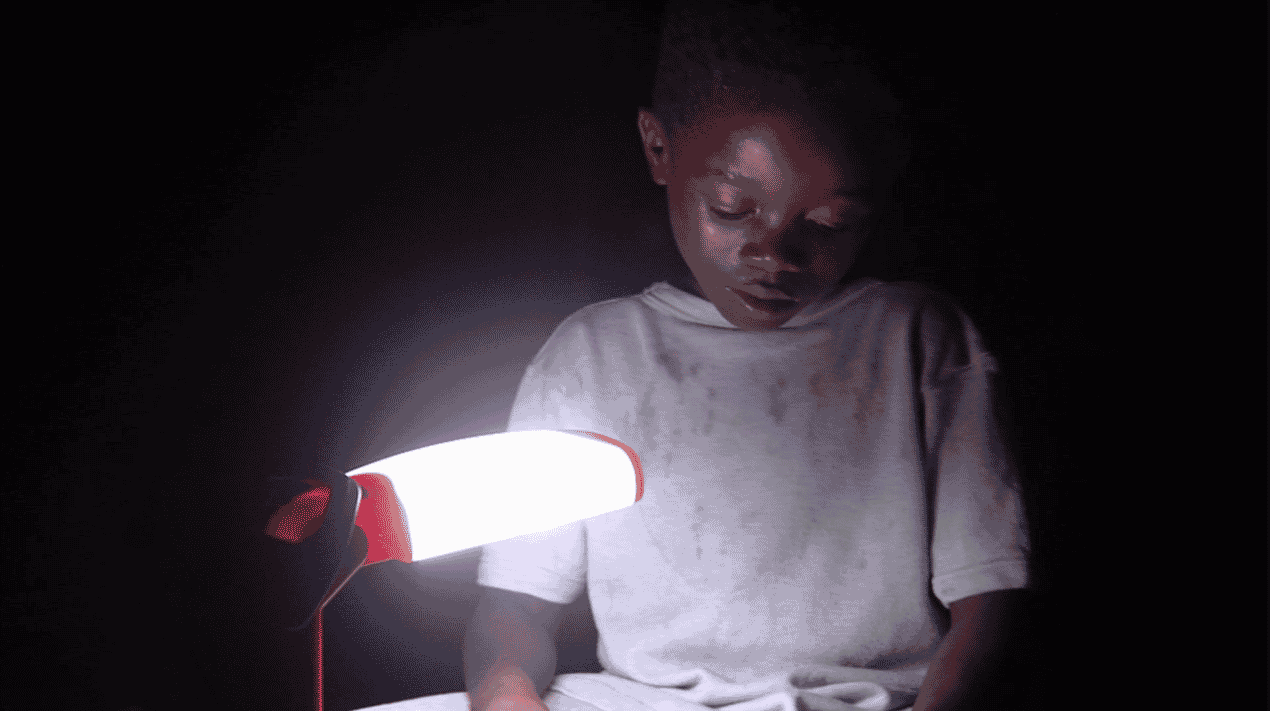 Enfant électricité énergie