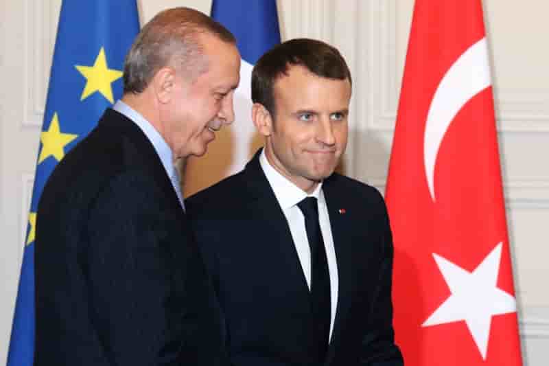 Macron felicite le president turc erdogan pour son election