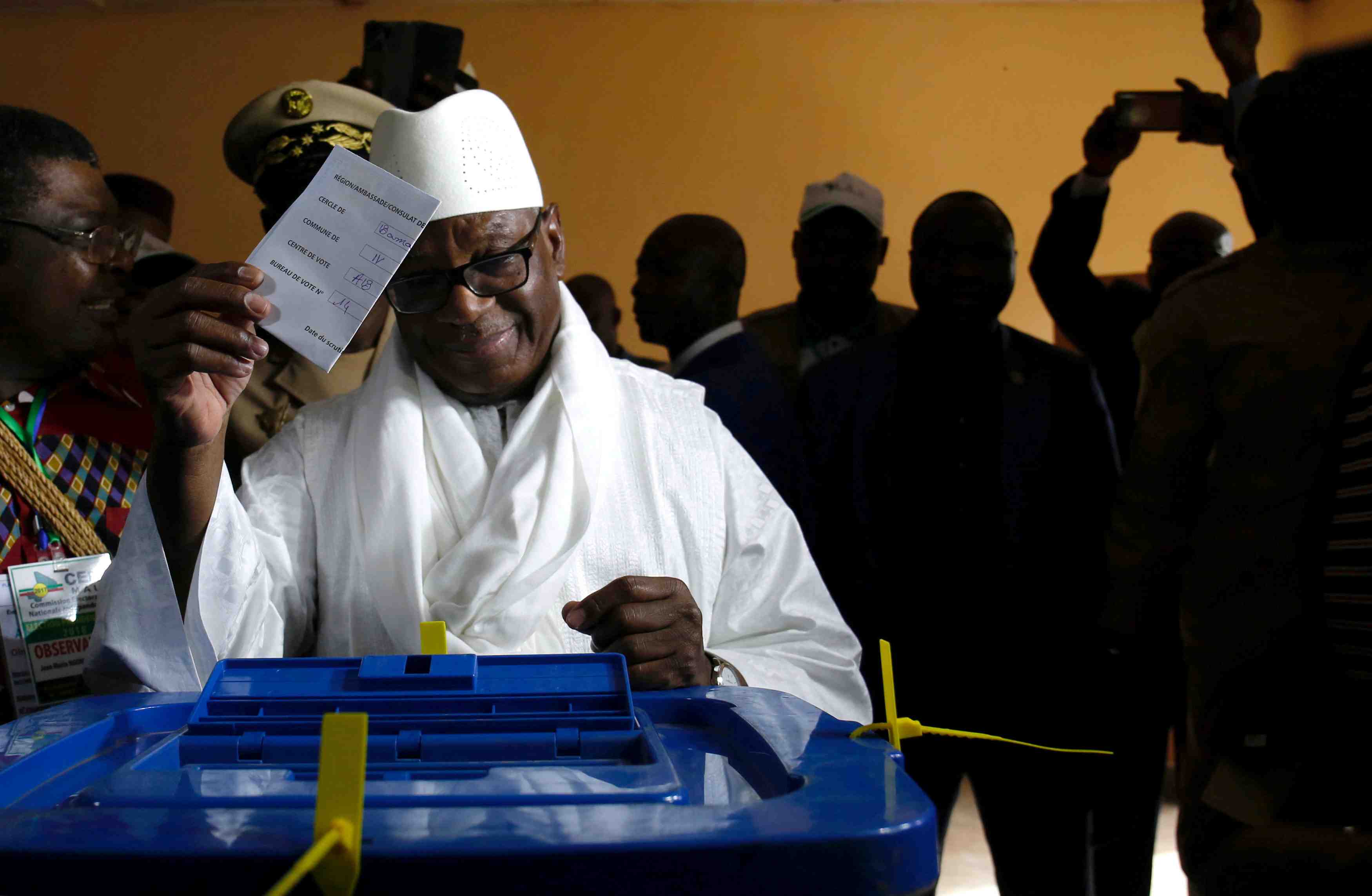 Mali: la cour constitutionnelle valide la reelection d'ibk