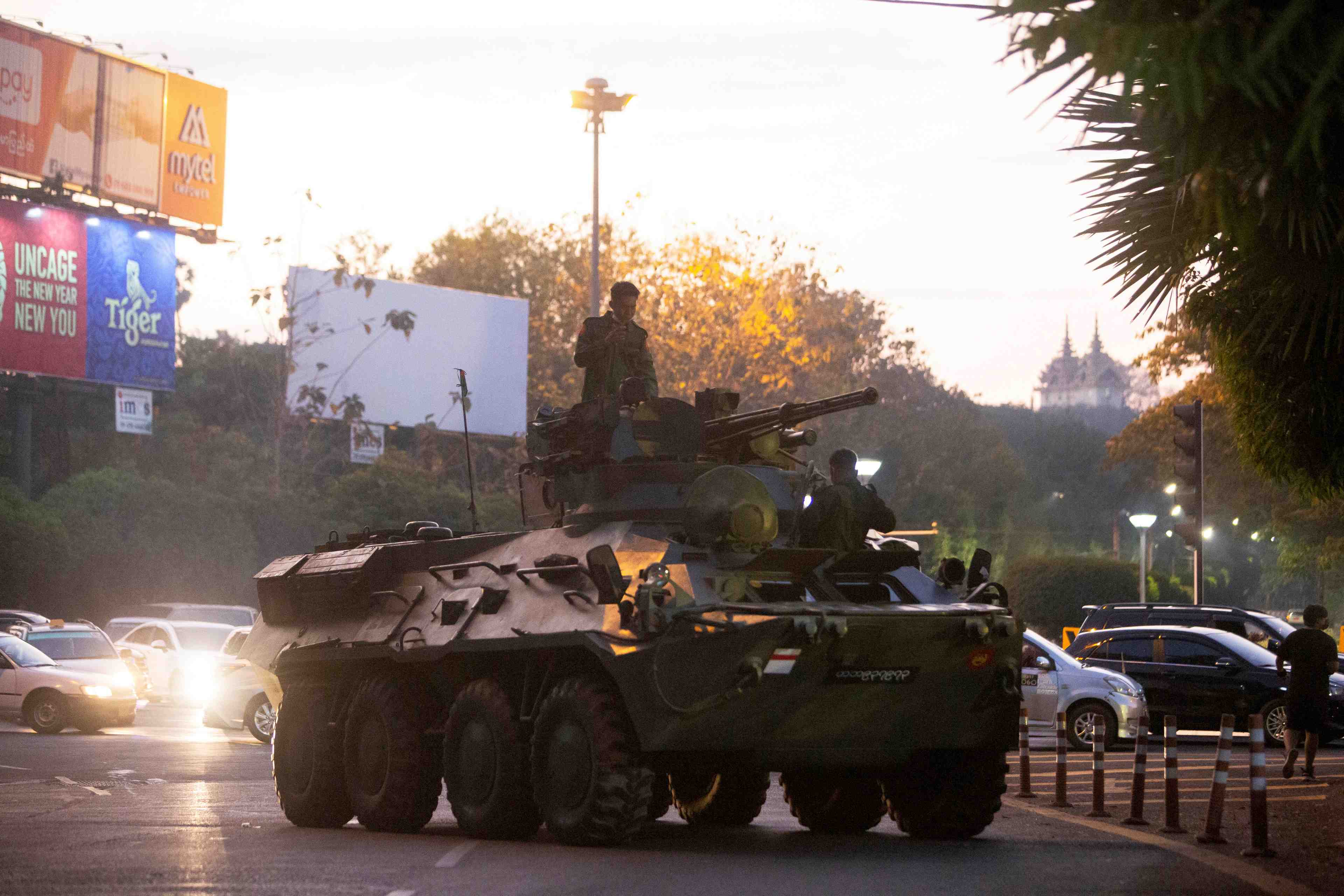 Birmanie: sanctions us contre deux generaux de l'armee pour le putsch