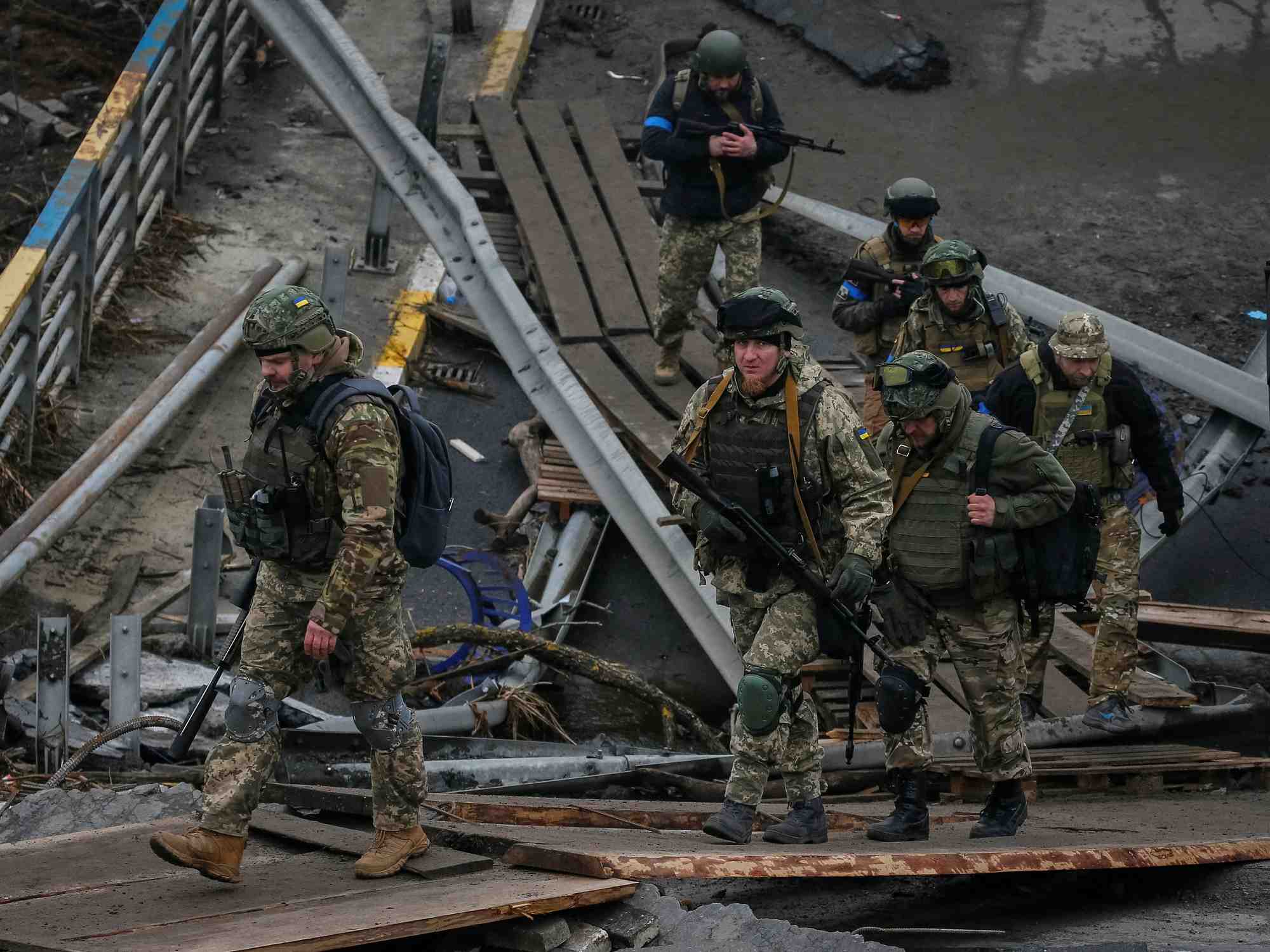 L'armee russe ne s'est pas retiree du nord de kyiv, previent l'otan