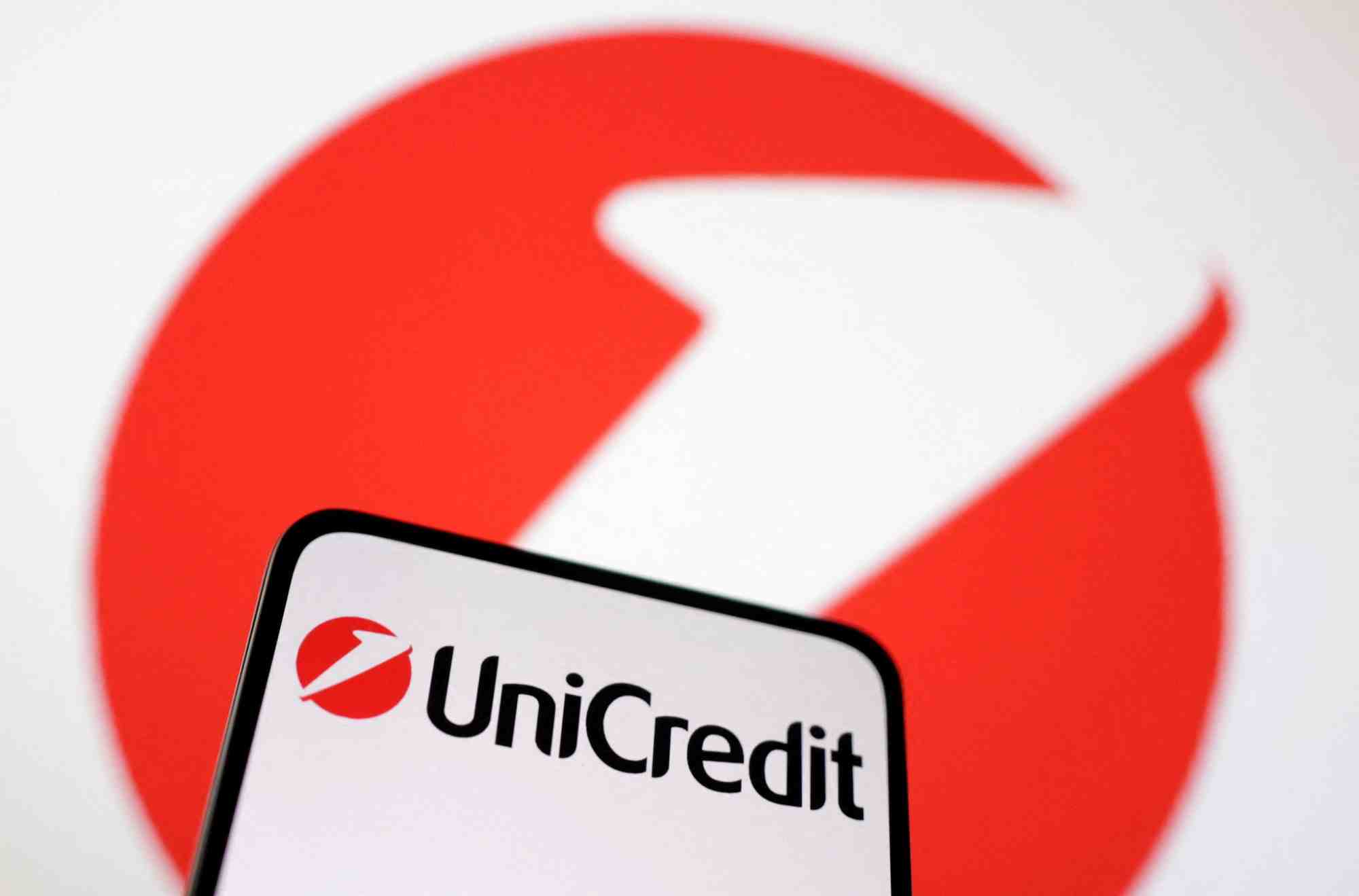 Le logo d'unicredit