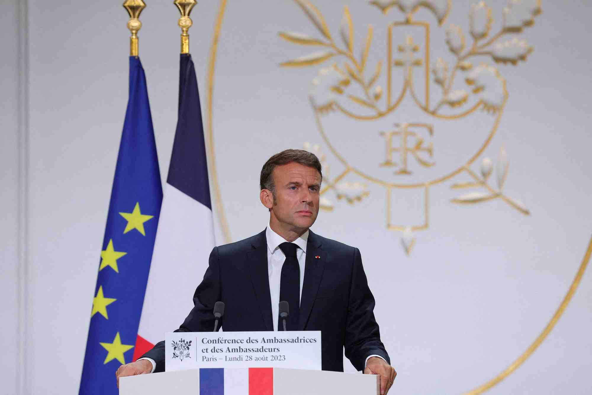 Photo du preseident francais, emmanuel macron