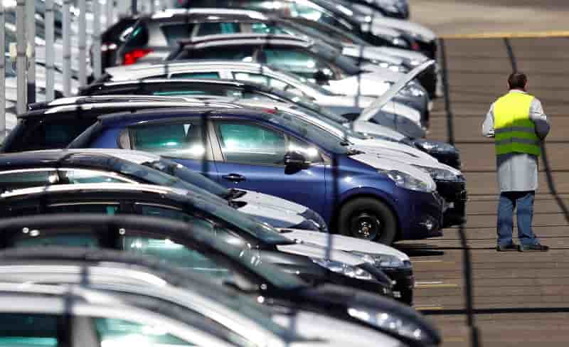 Les groupes psa et gefco ont signe un accord de 8 milliards d'euros