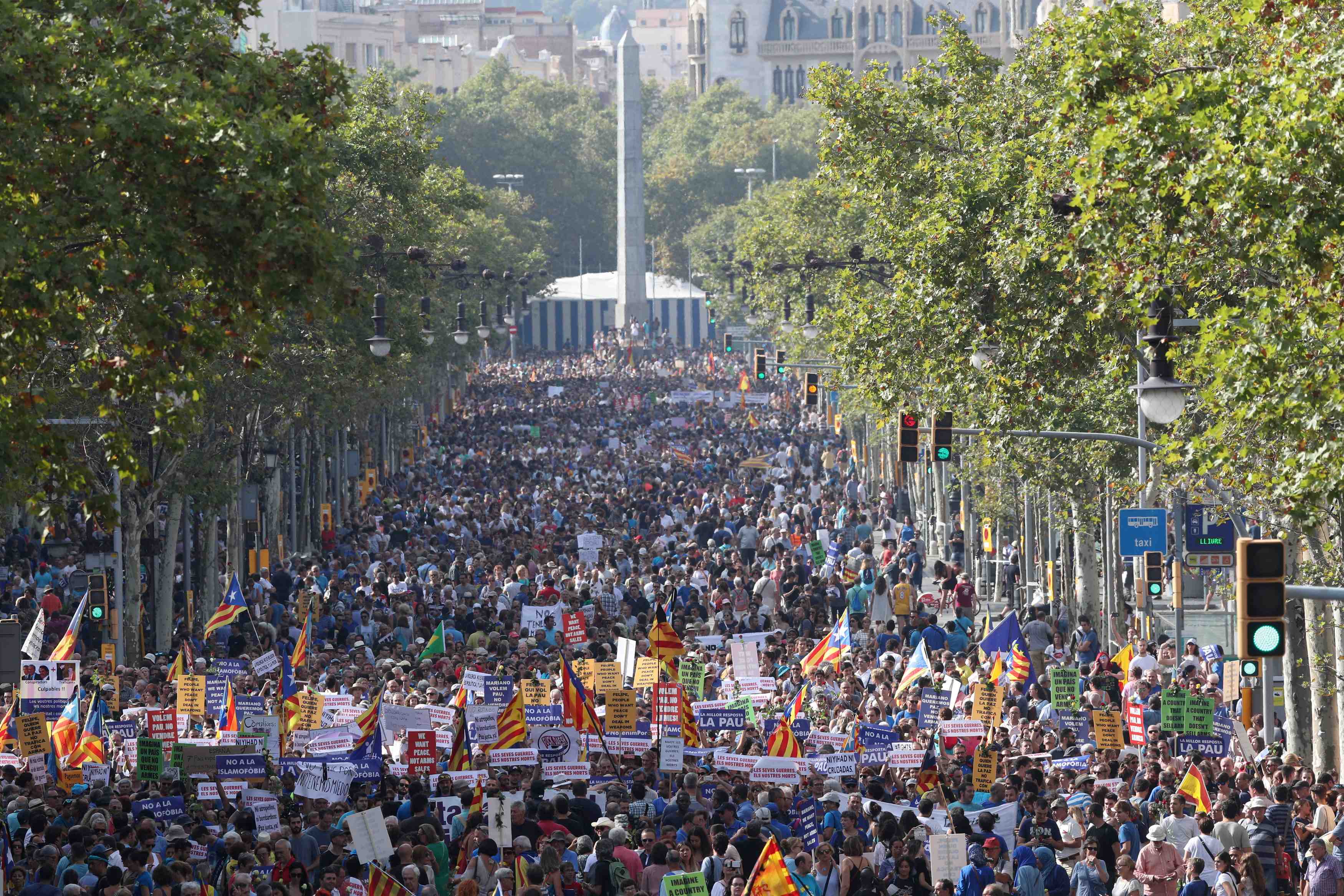 Immense marche contre la terreur a barcelone