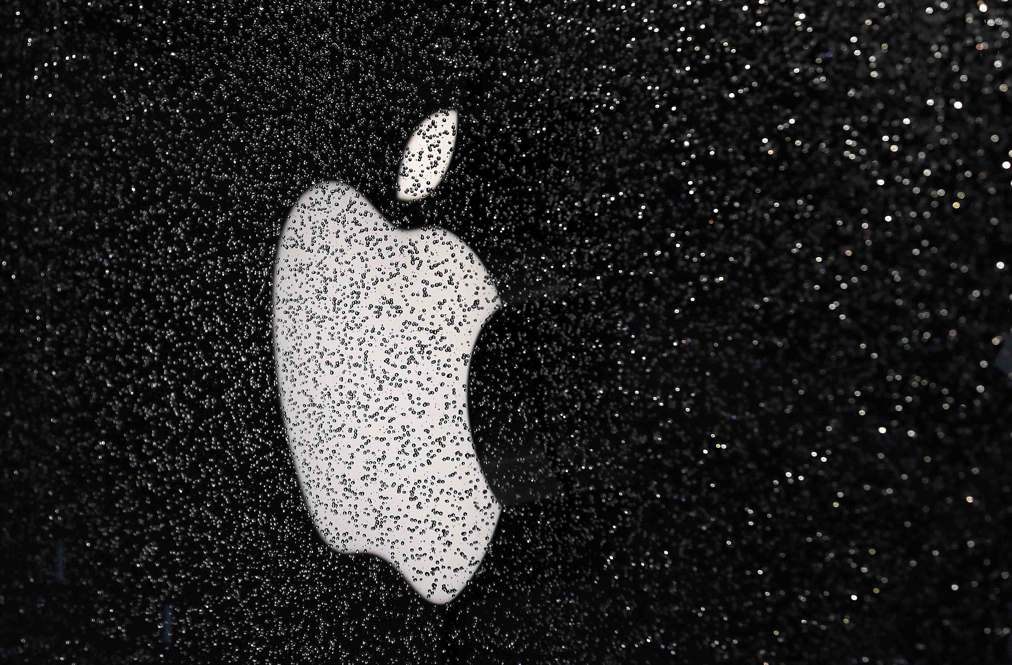 Apple et samsung condamnes en italie pour des telephones ralentis