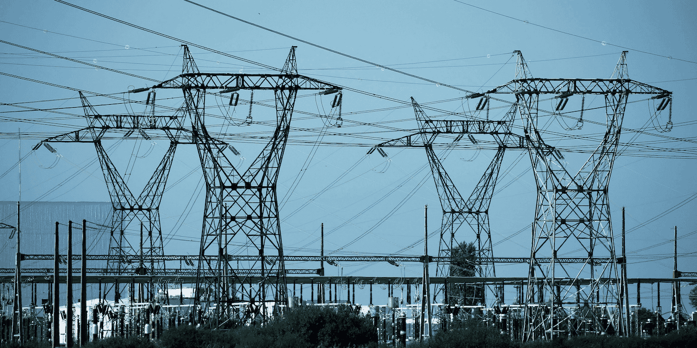 Le retard pris dans le déploiement des renouvelables en raison de mesures insuffisantes dans les réseaux engendrerait des émissions supplémentaires de CO2 de l'ordre de 60 milliards de tonnes en cumulé entre 2030 et 2050, selon l'AIE.