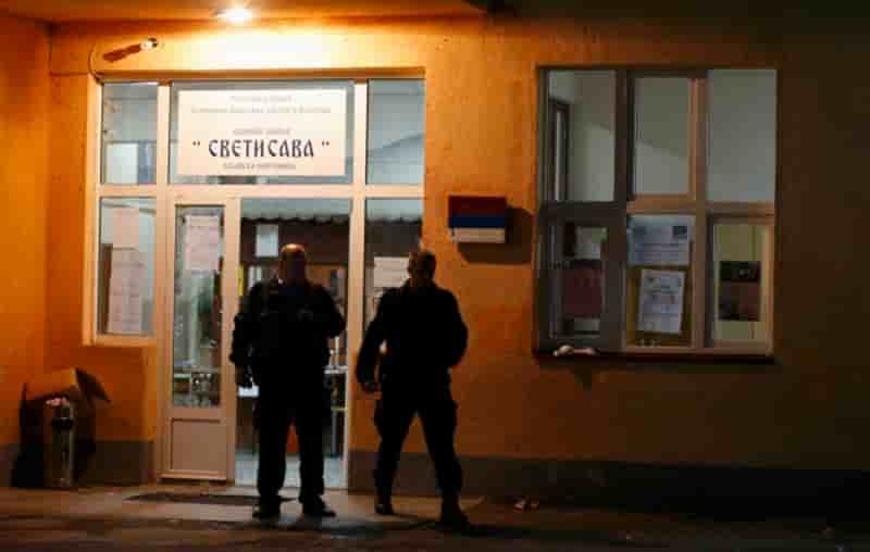 L'UE condamne les violences lors des élections au Kosovo