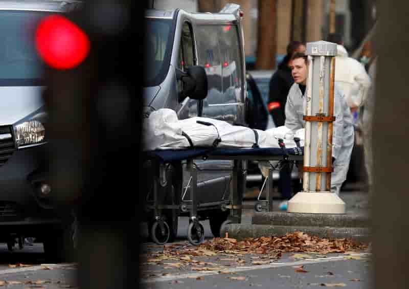 Serie d'attaques meurtrieres a paris