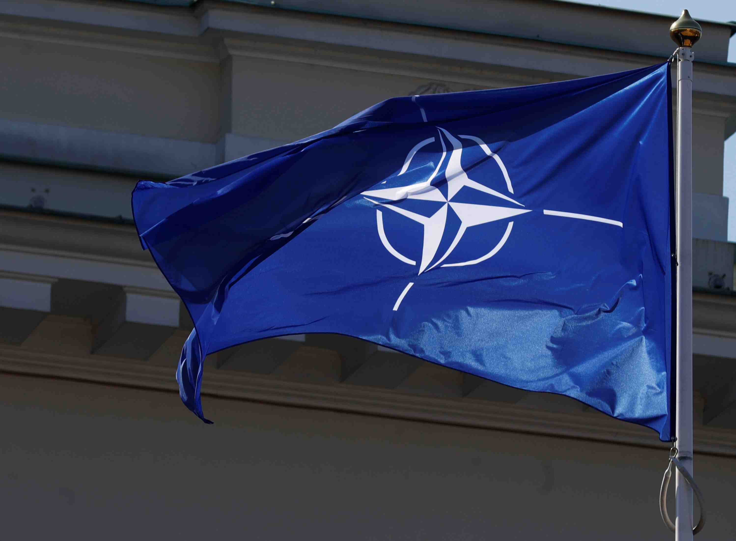 Affaiblir l'otan serait une erreur, estime berlin